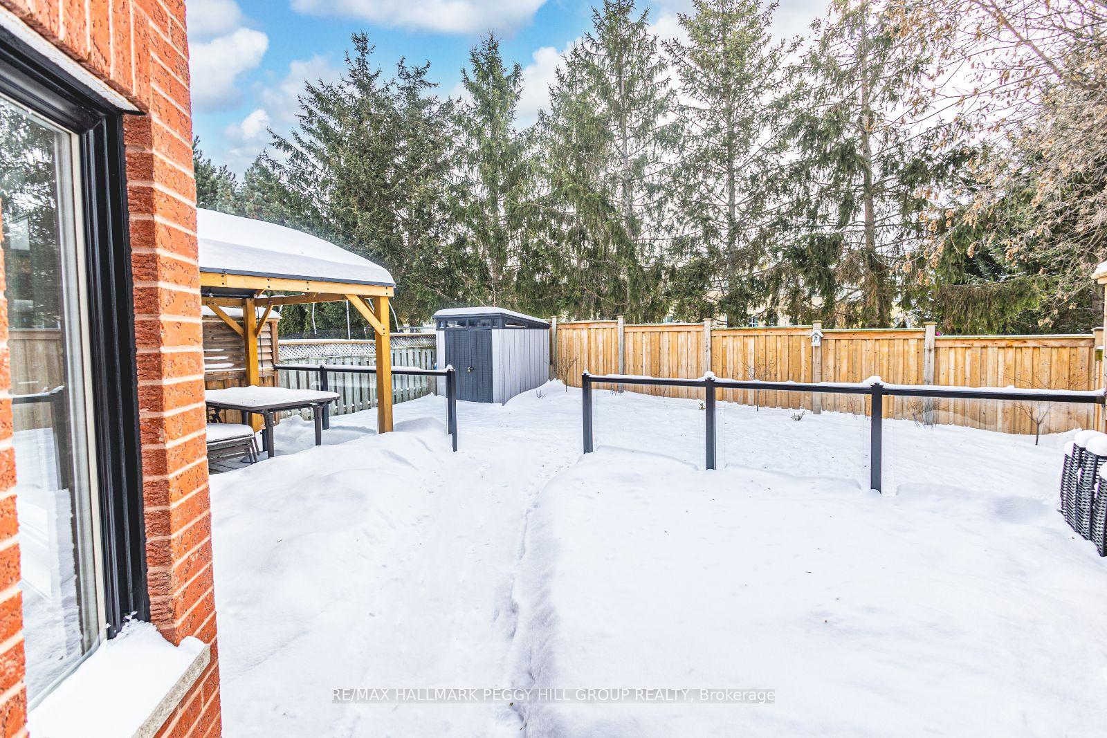 Photo 25 of 23 Grace Crescent, Barrie, Painswick South — HOMEH