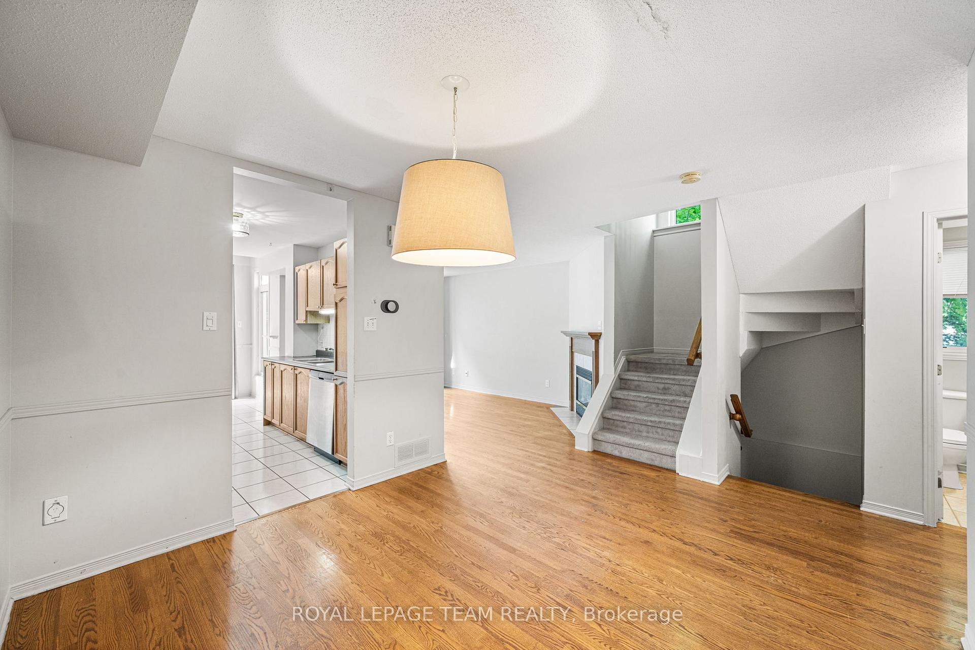 Photo 7 of 156 Claridge Drive, Ottawa, Barrhaven - Longfields — HOMEH
