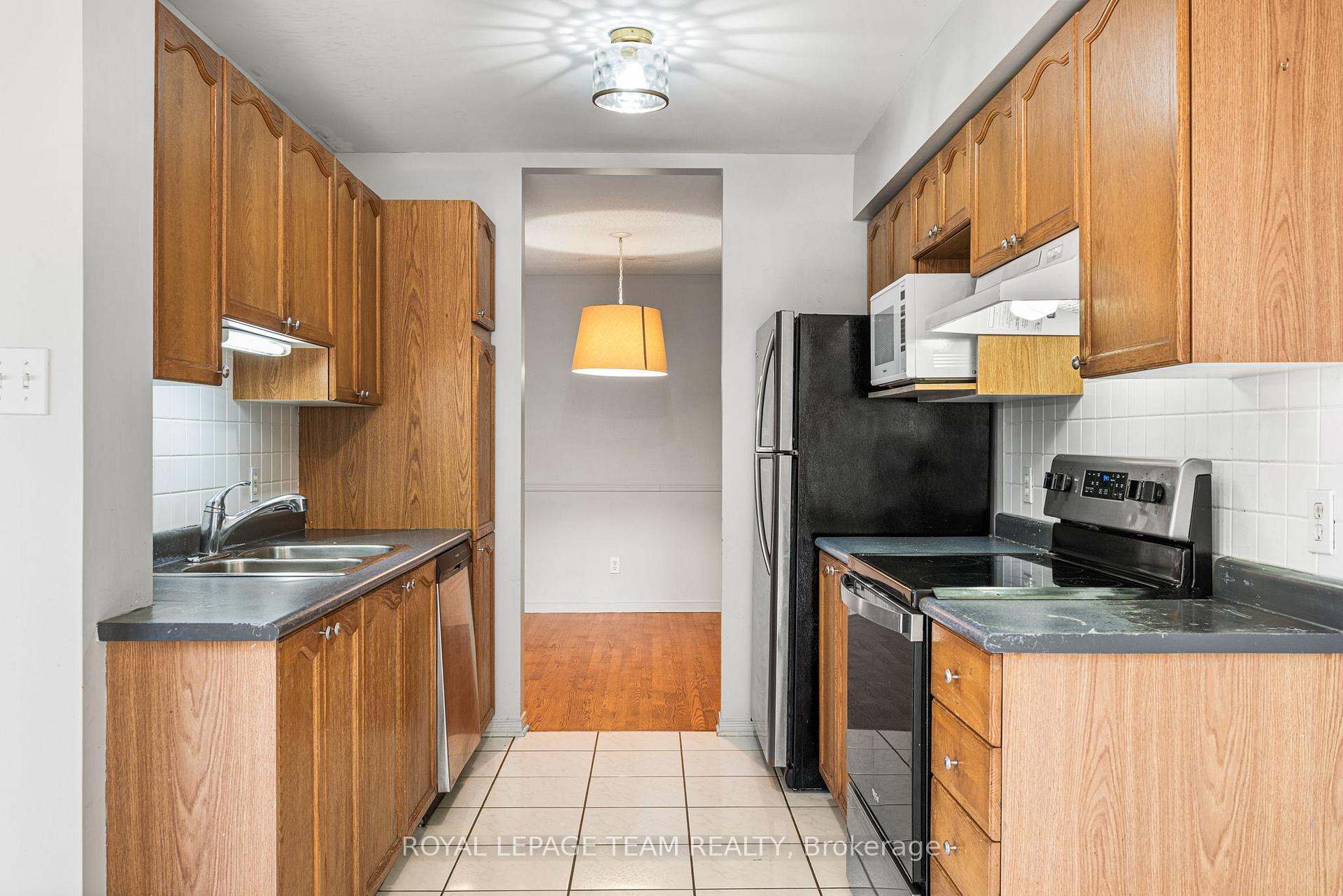 Photo 9 of 156 Claridge Drive, Ottawa, Barrhaven - Longfields — HOMEH