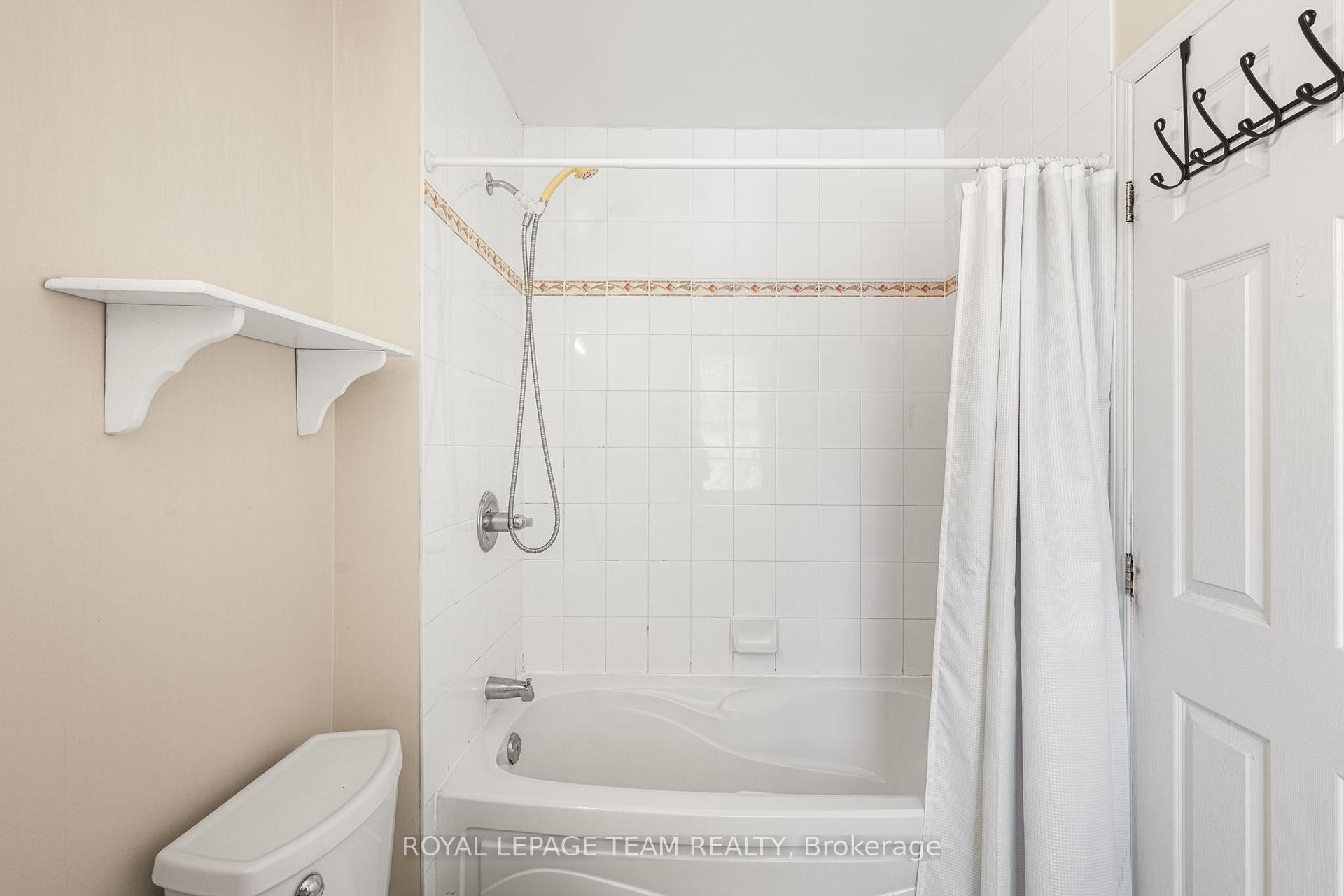 Photo 21 of 156 Claridge Drive, Ottawa, Barrhaven - Longfields — HOMEH