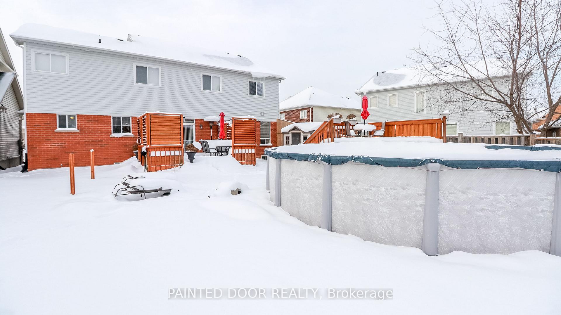 Photo 31 of 5 Regina Road, Barrie, Innis-Shore — HOMEH