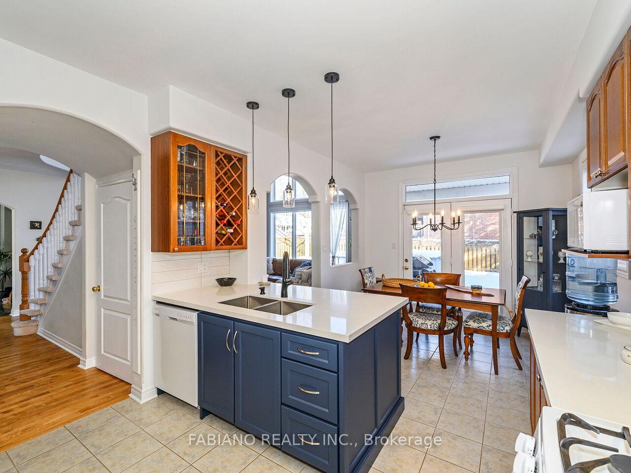 Photo 16 of 49 Birkhall Place, Barrie, Innis-Shore — HOMEH