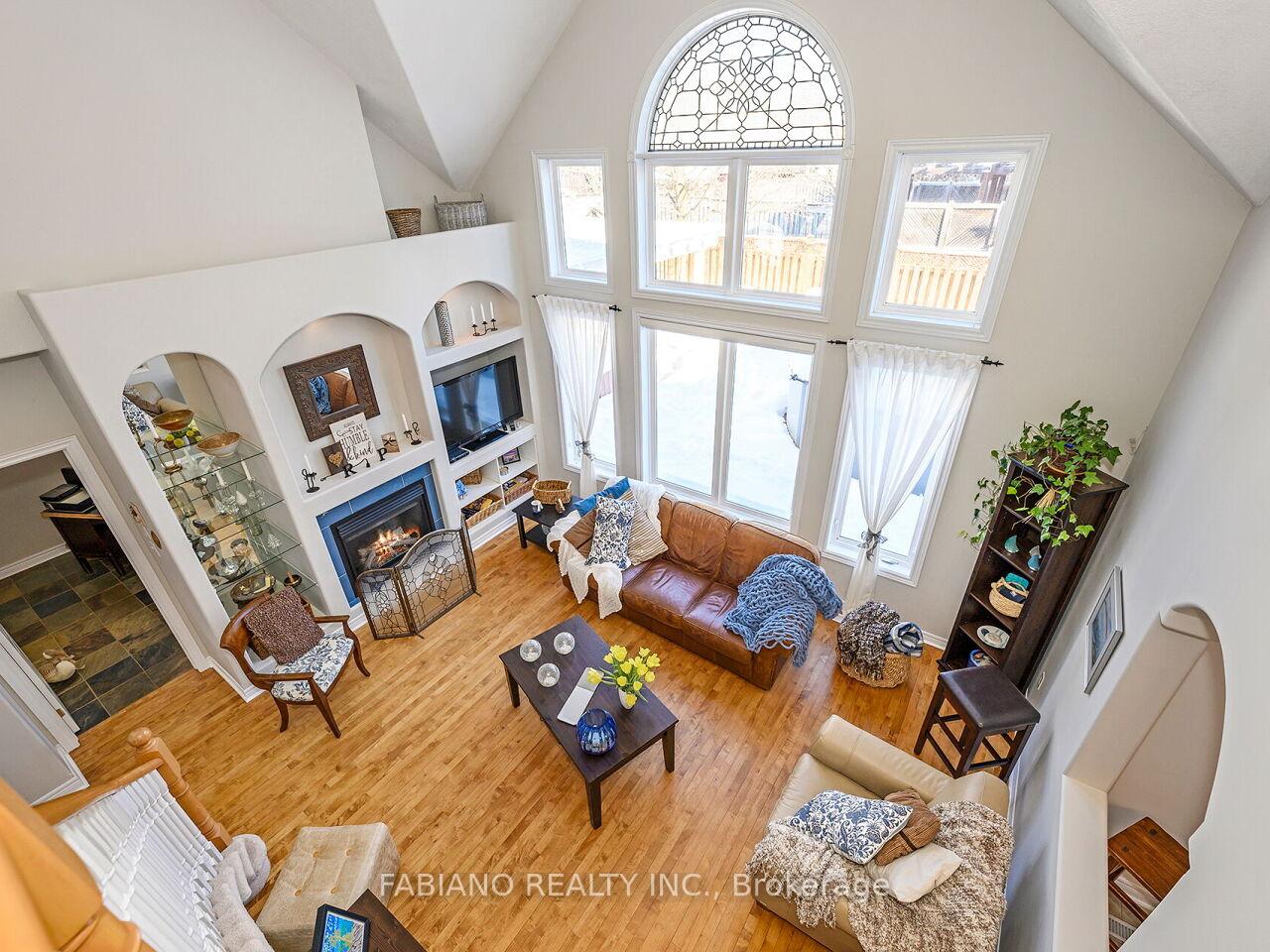 Photo 18 of 49 Birkhall Place, Barrie, Innis-Shore — HOMEH