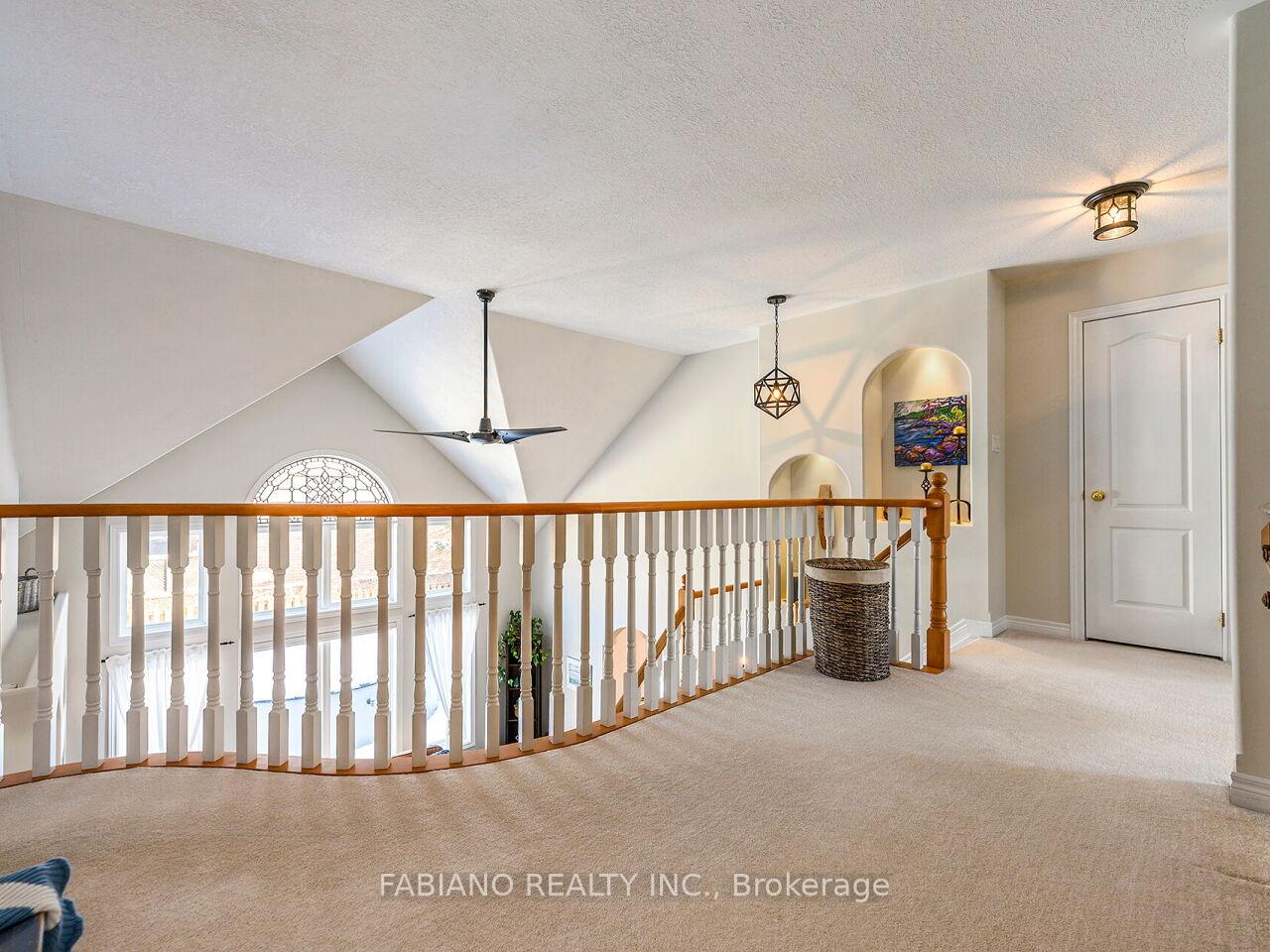 Photo 19 of 49 Birkhall Place, Barrie, Innis-Shore — HOMEH