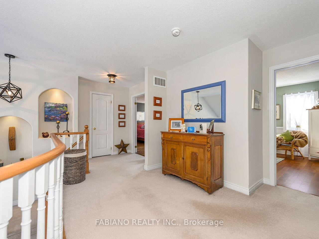 Photo 24 of 49 Birkhall Place, Barrie, Innis-Shore — HOMEH
