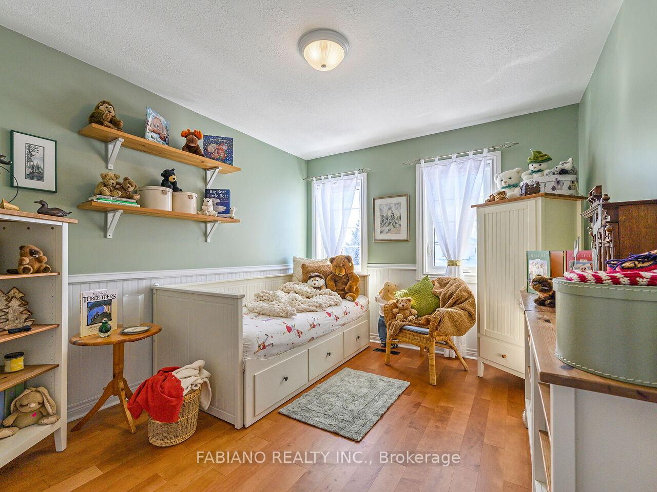 Photo 25 of 49 Birkhall Place, Barrie, Innis-Shore — HOMEH