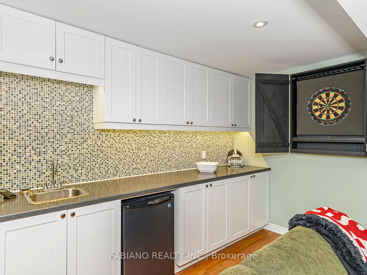 Photo 33 of 49 Birkhall Place, Barrie, Innis-Shore — HOMEH