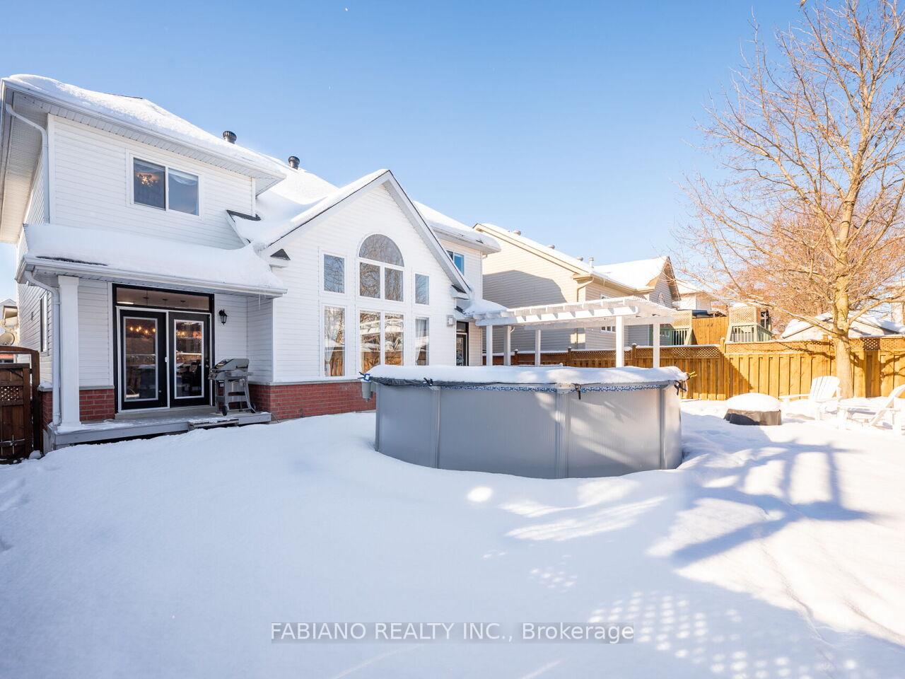 Photo 40 of 49 Birkhall Place, Barrie, Innis-Shore — HOMEH
