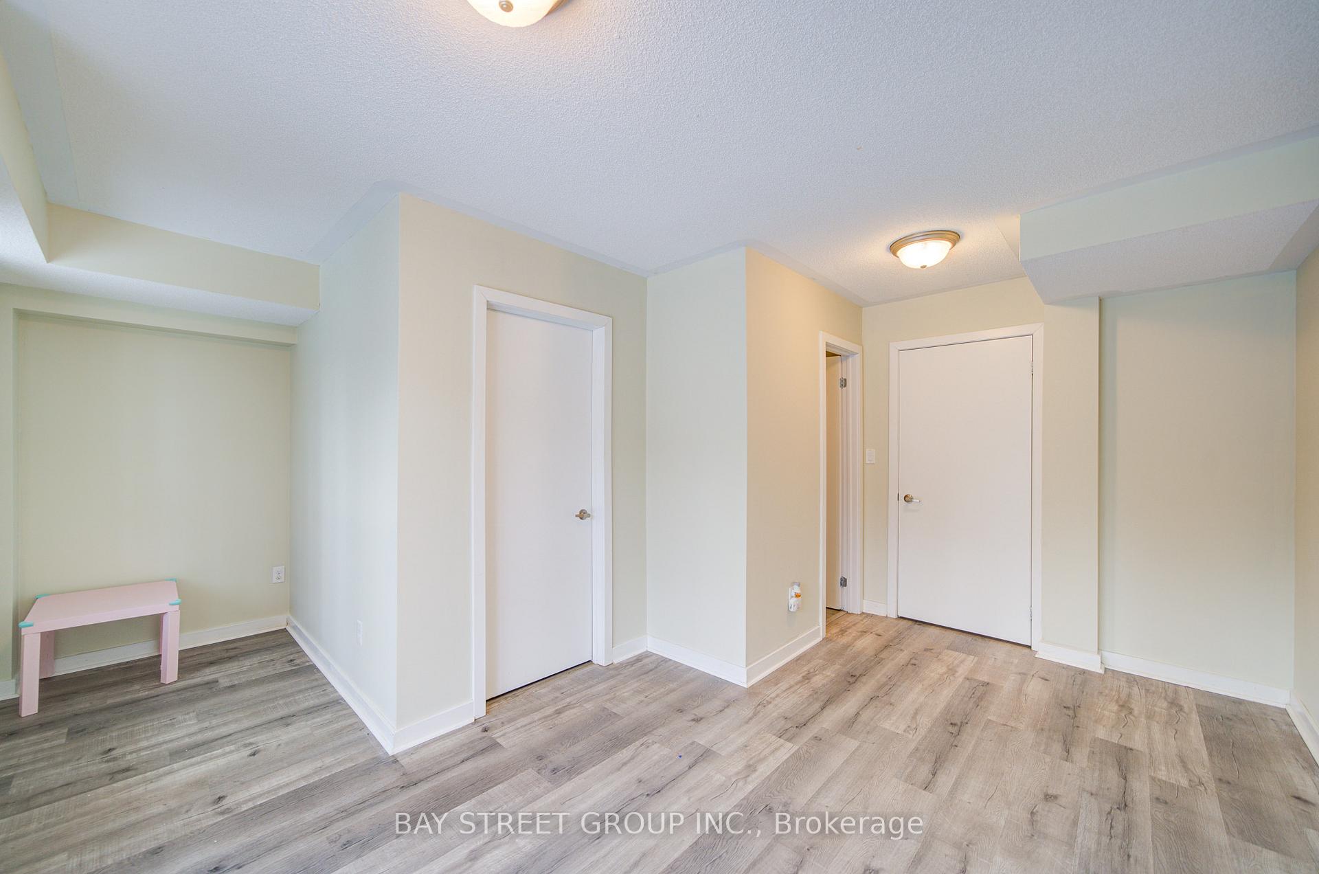 Photo 6 of Unit 42, 91 Coughlin Road, Barrie, Holly — HOMEH