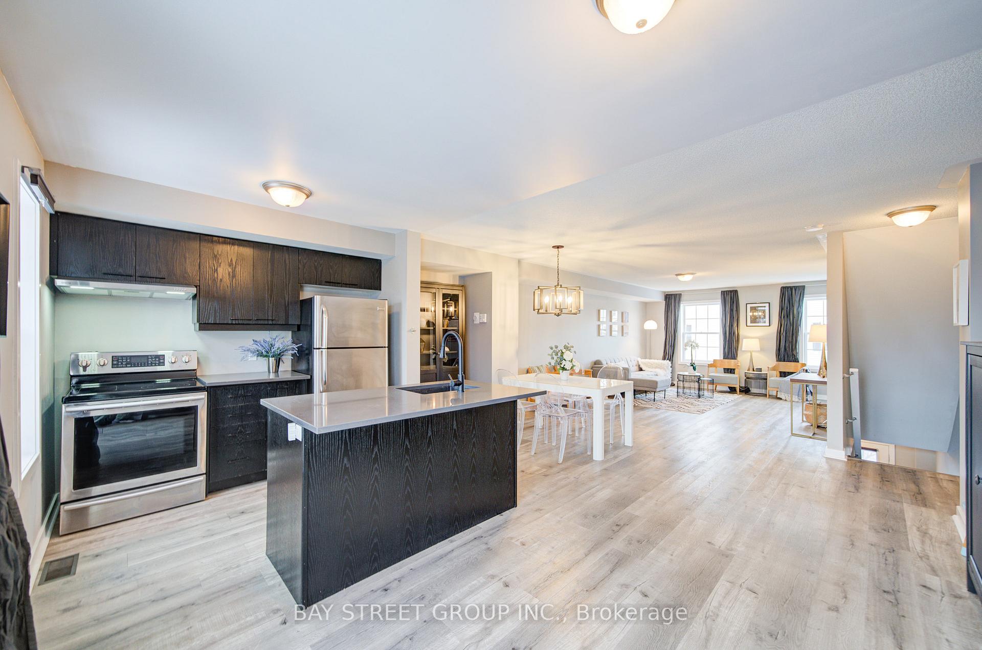 Photo 15 of Unit 42, 91 Coughlin Road, Barrie, Holly — HOMEH