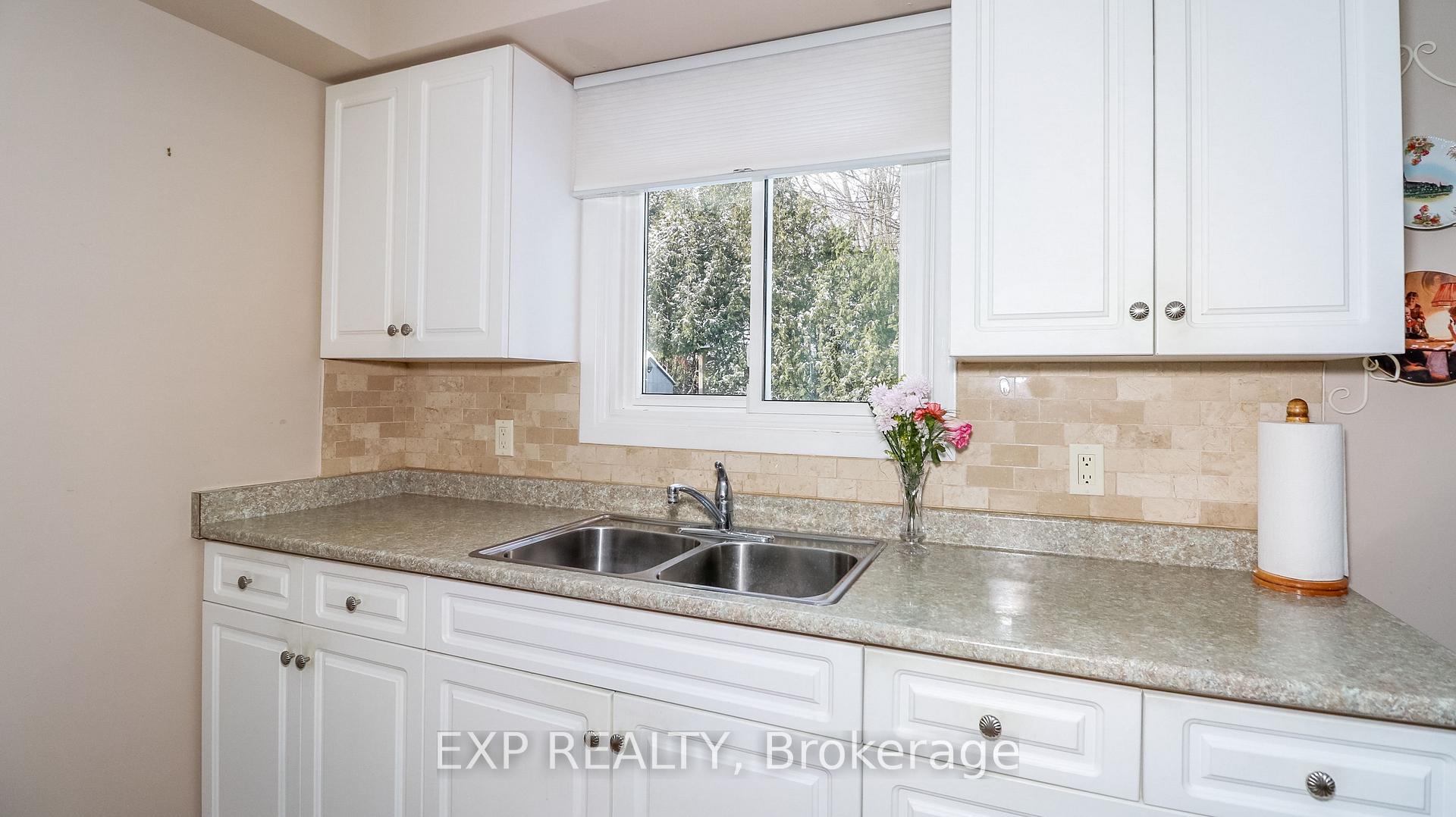 Photo 15 of 50 Varden Avenue, Barrie, Codrington — HOMEH