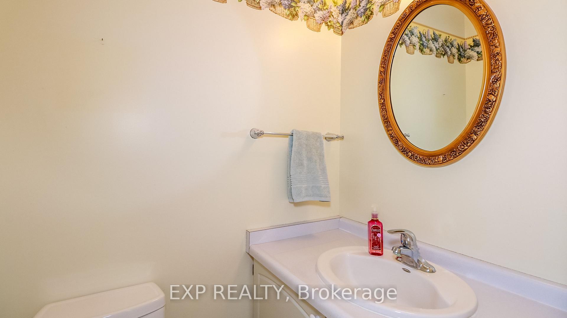 Photo 22 of 50 Varden Avenue, Barrie, Codrington — HOMEH