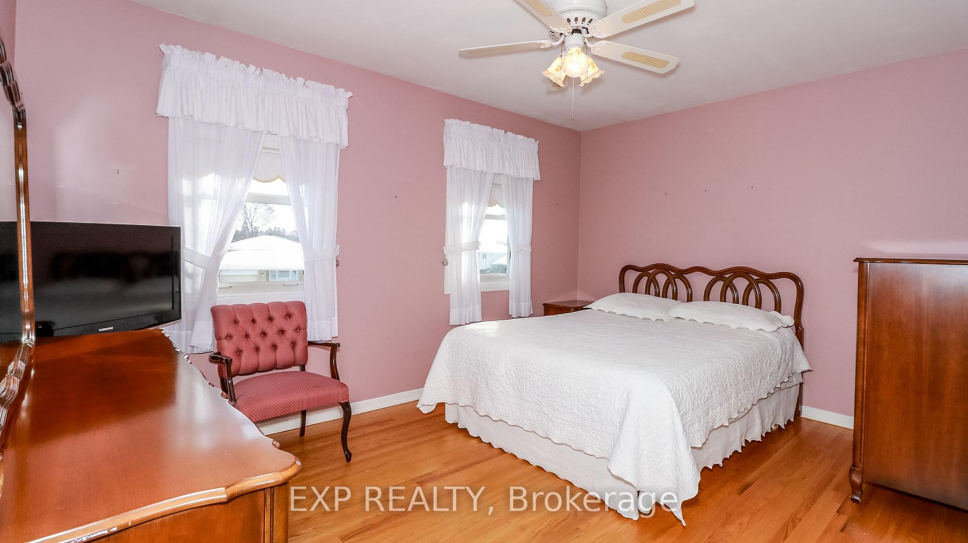 Photo 25 of 50 Varden Avenue, Barrie, Codrington — HOMEH