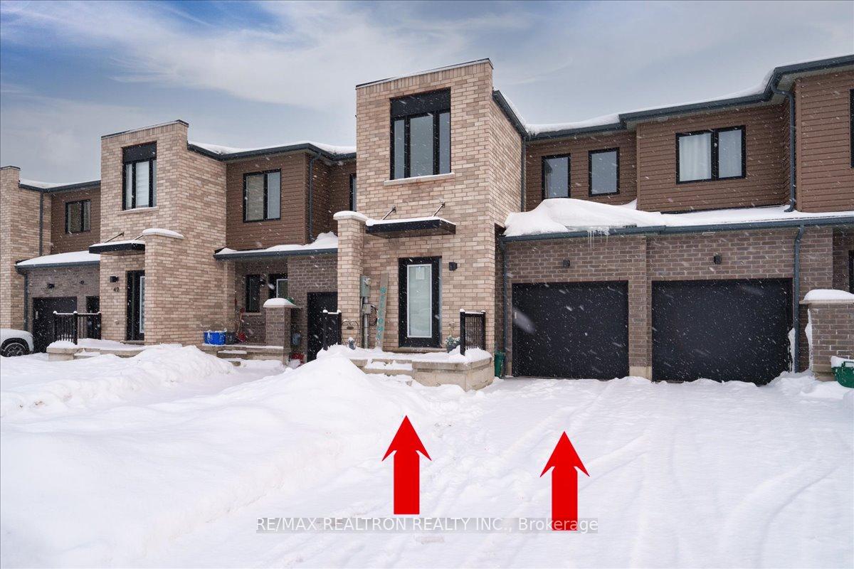 Photo 2 of 38 Fairlane Avenue, Barrie, Painswick South — HOMEH
