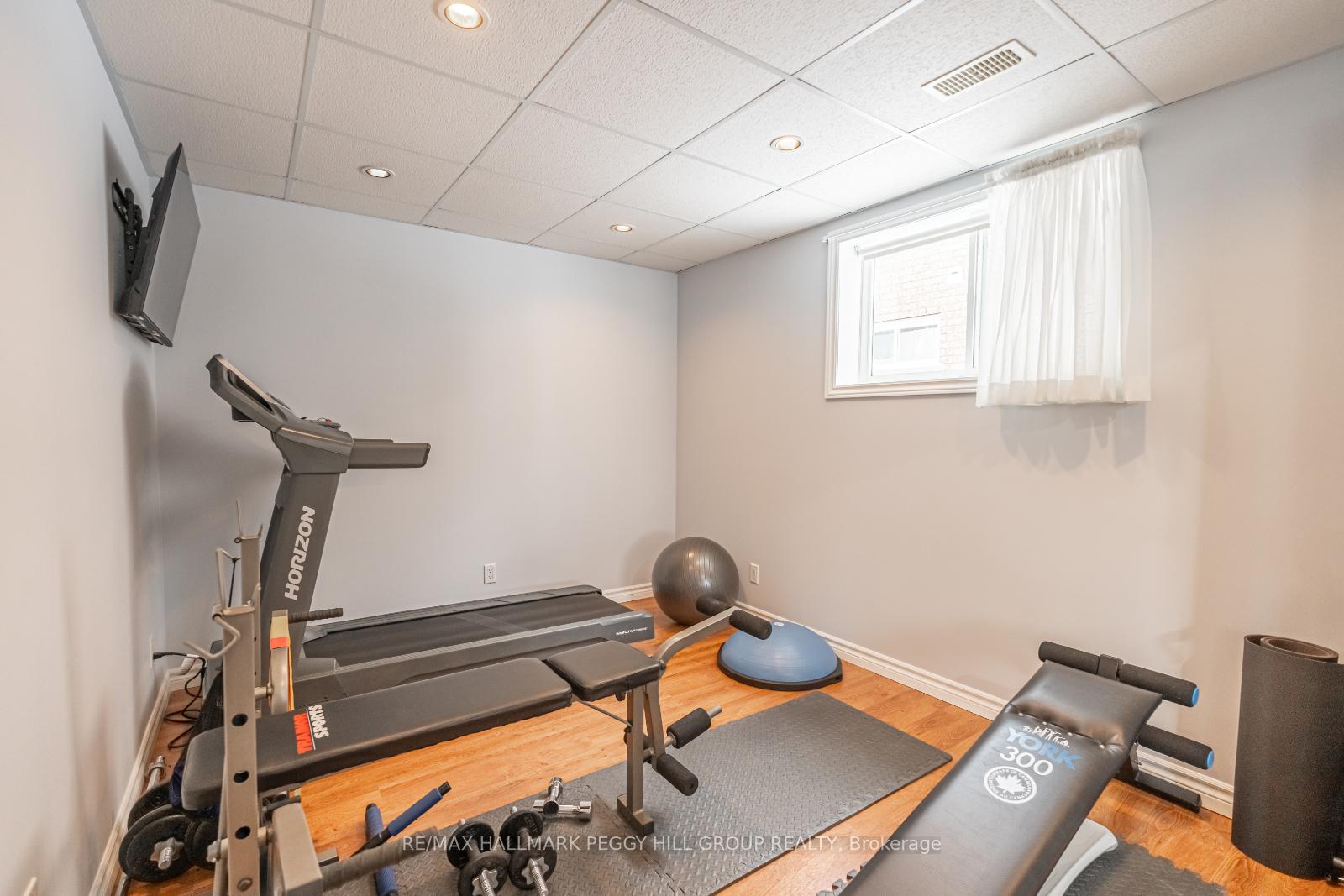 Photo 21 of 36 Osprey Ridge Road, Barrie, Little Lake — HOMEH