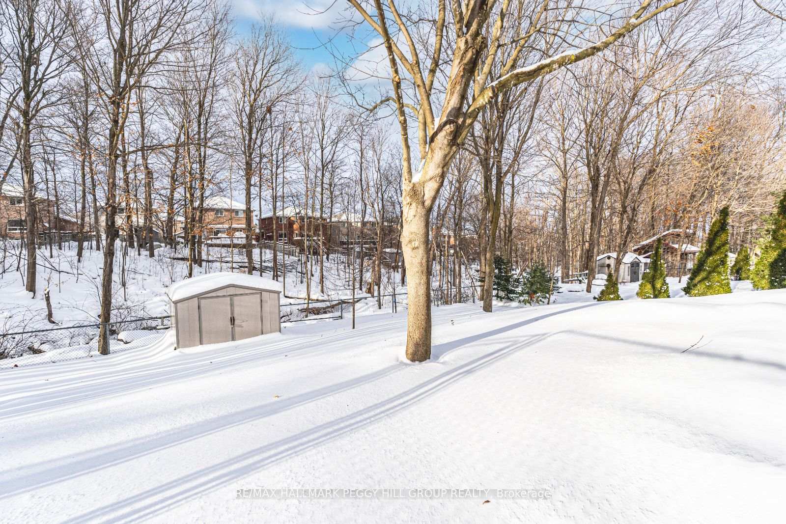 Photo 26 of 36 Osprey Ridge Road, Barrie, Little Lake — HOMEH