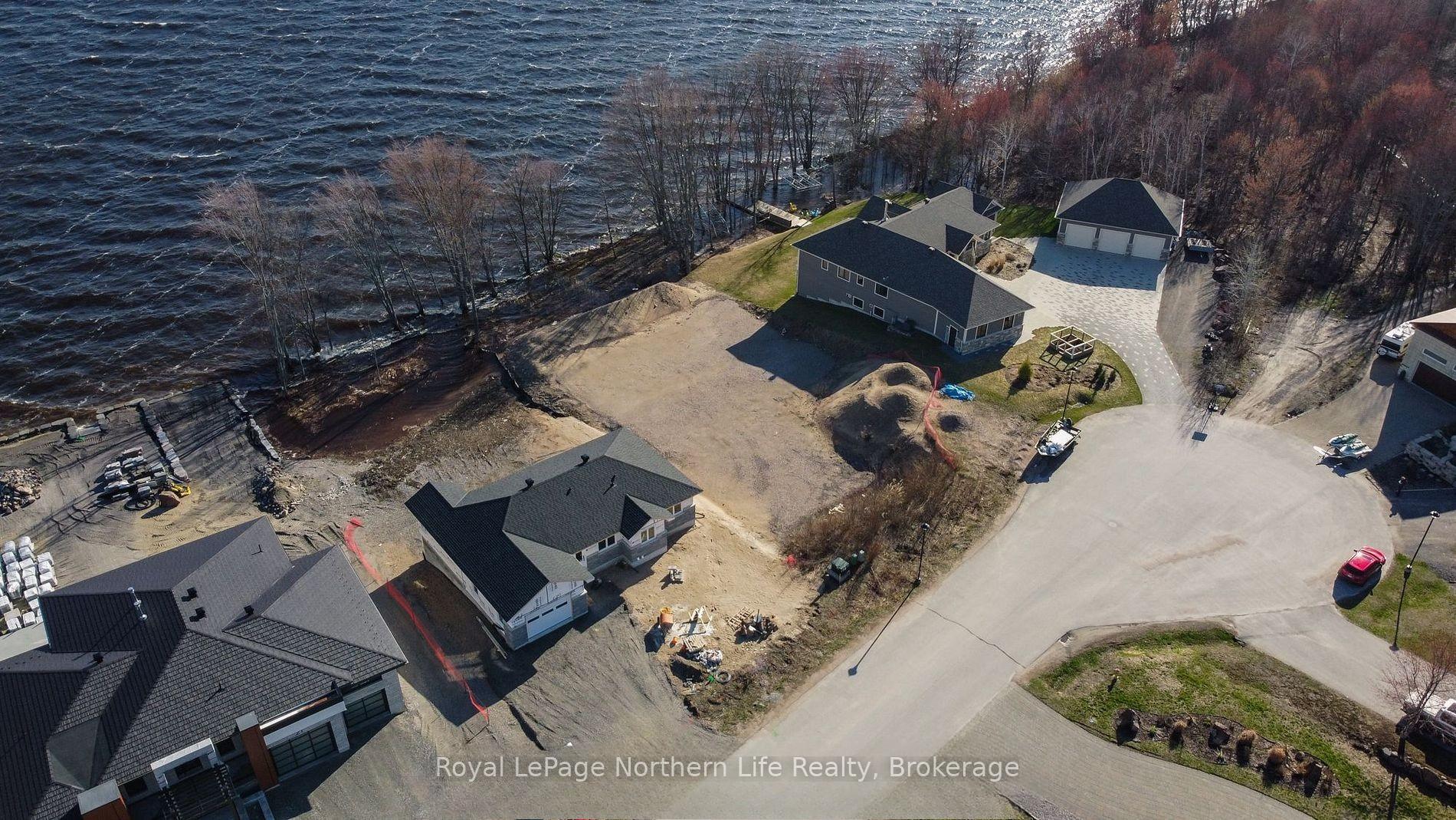 Photo 10 of 33 Alexandra Court, Callander — HOMEH