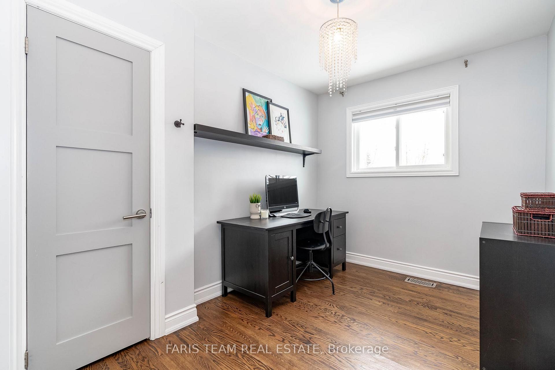 Photo 10 of 34 Marion Crescent, Barrie, Wellington — HOMEH