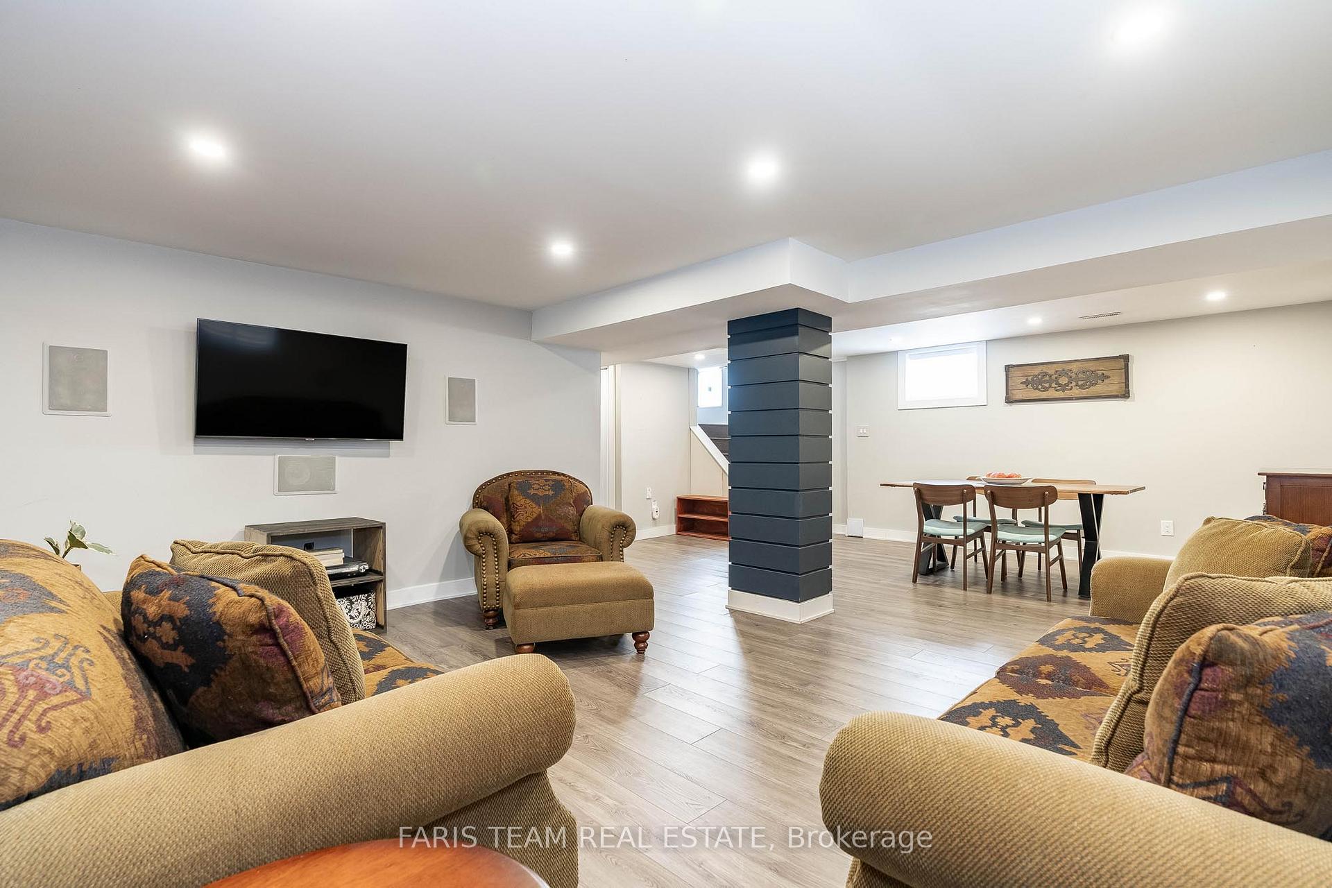 Photo 13 of 34 Marion Crescent, Barrie, Wellington — HOMEH