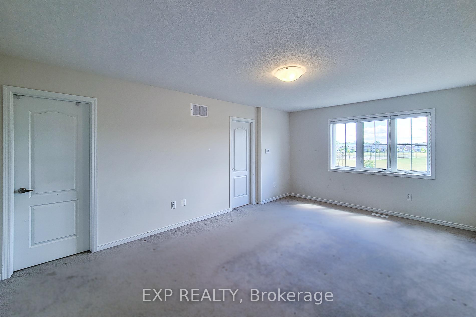 Photo 24 of 45 Cooke Avenue, Brantford, Shellard Lane — HOMEH