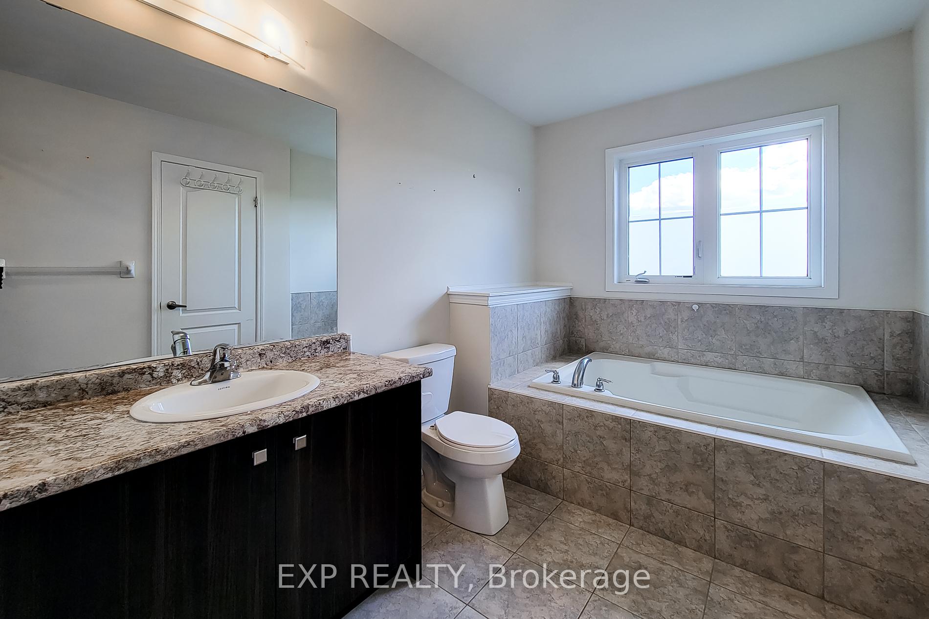 Photo 26 of 45 Cooke Avenue, Brantford, Shellard Lane — HOMEH