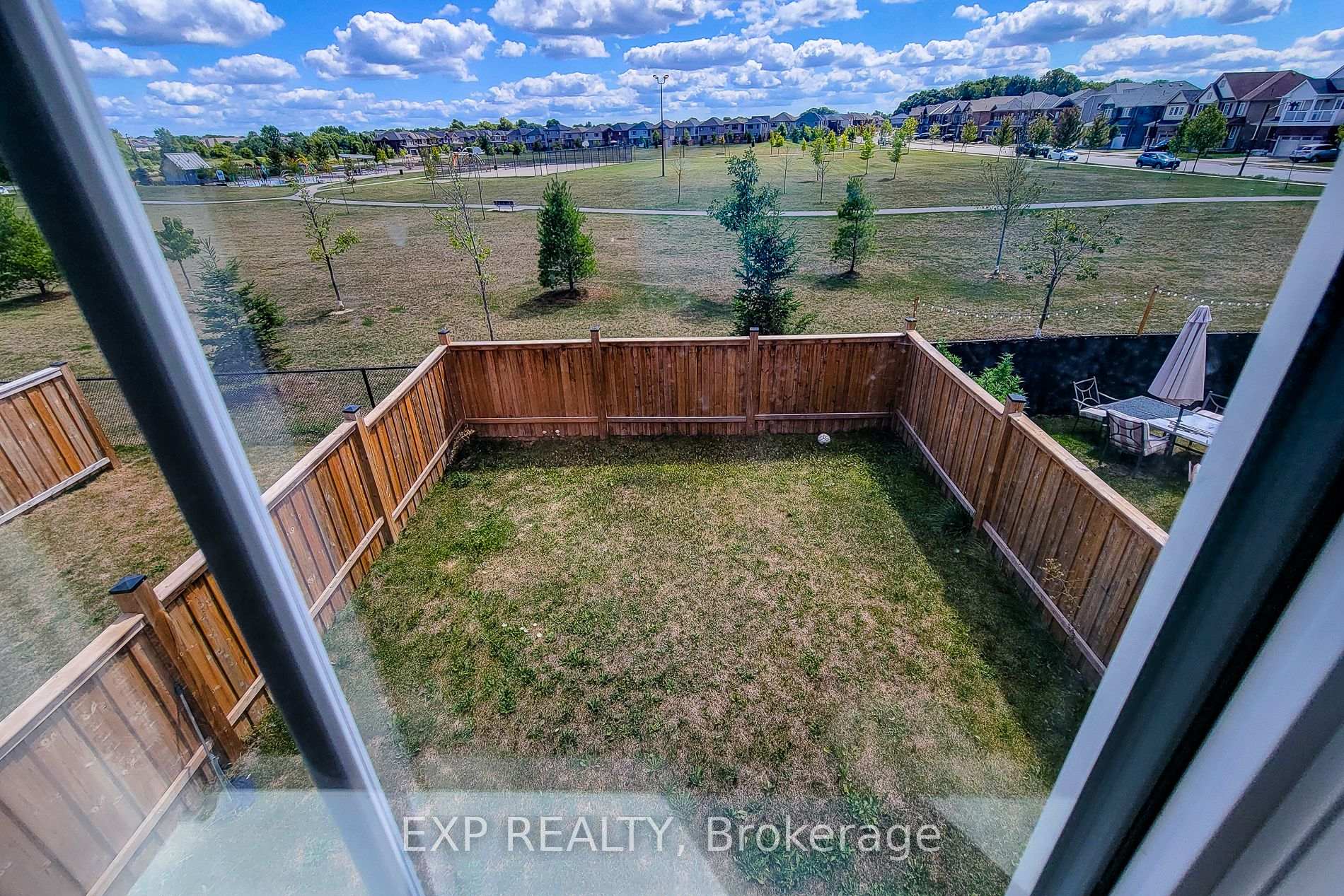 Photo 42 of 45 Cooke Avenue, Brantford, Shellard Lane — HOMEH