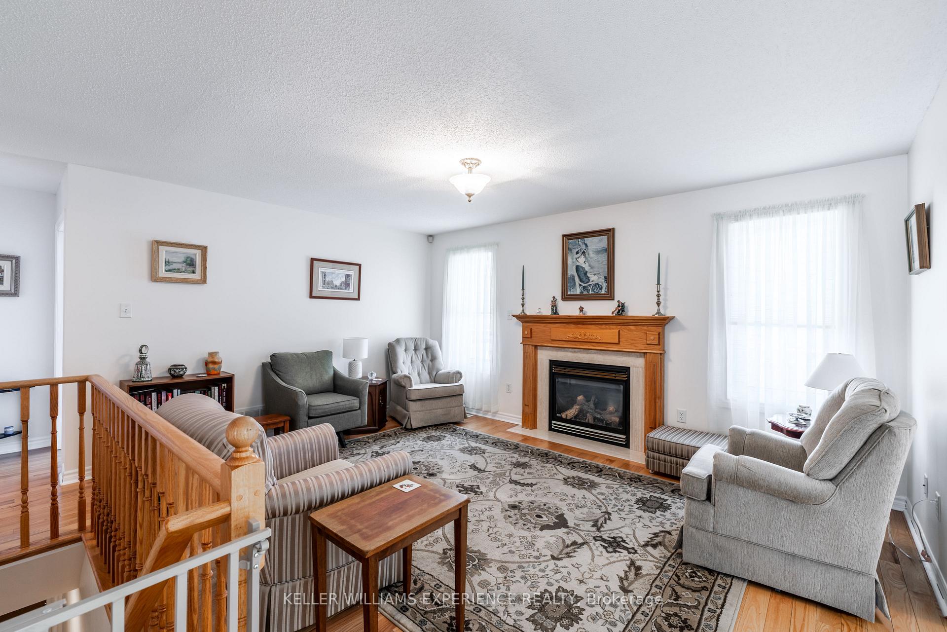 Photo 20 of 17 Honey Crescent, Barrie, Painswick South — HOMEH