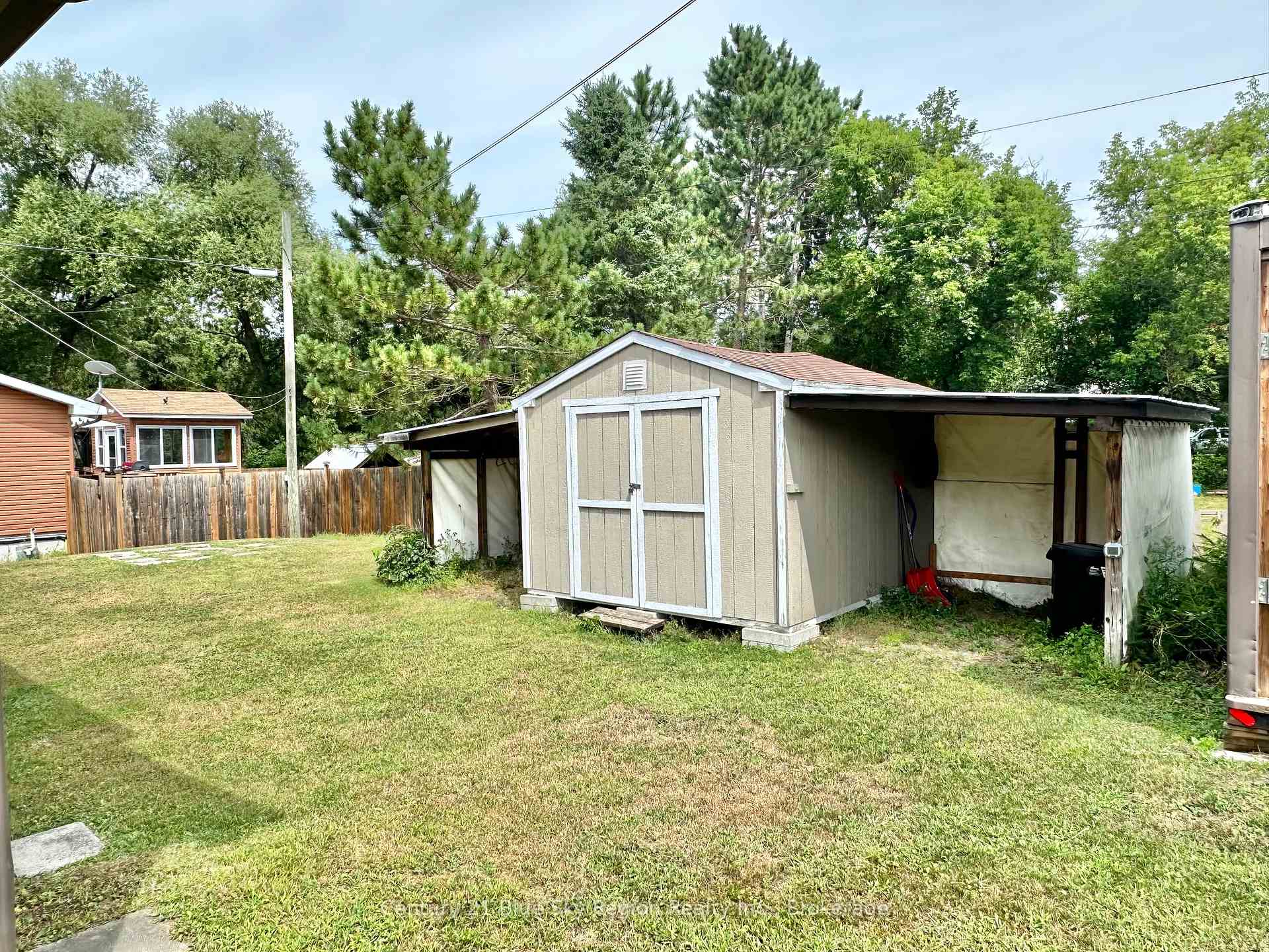 Photo 4 of 131 6th Street, Mattawa — HOMEH