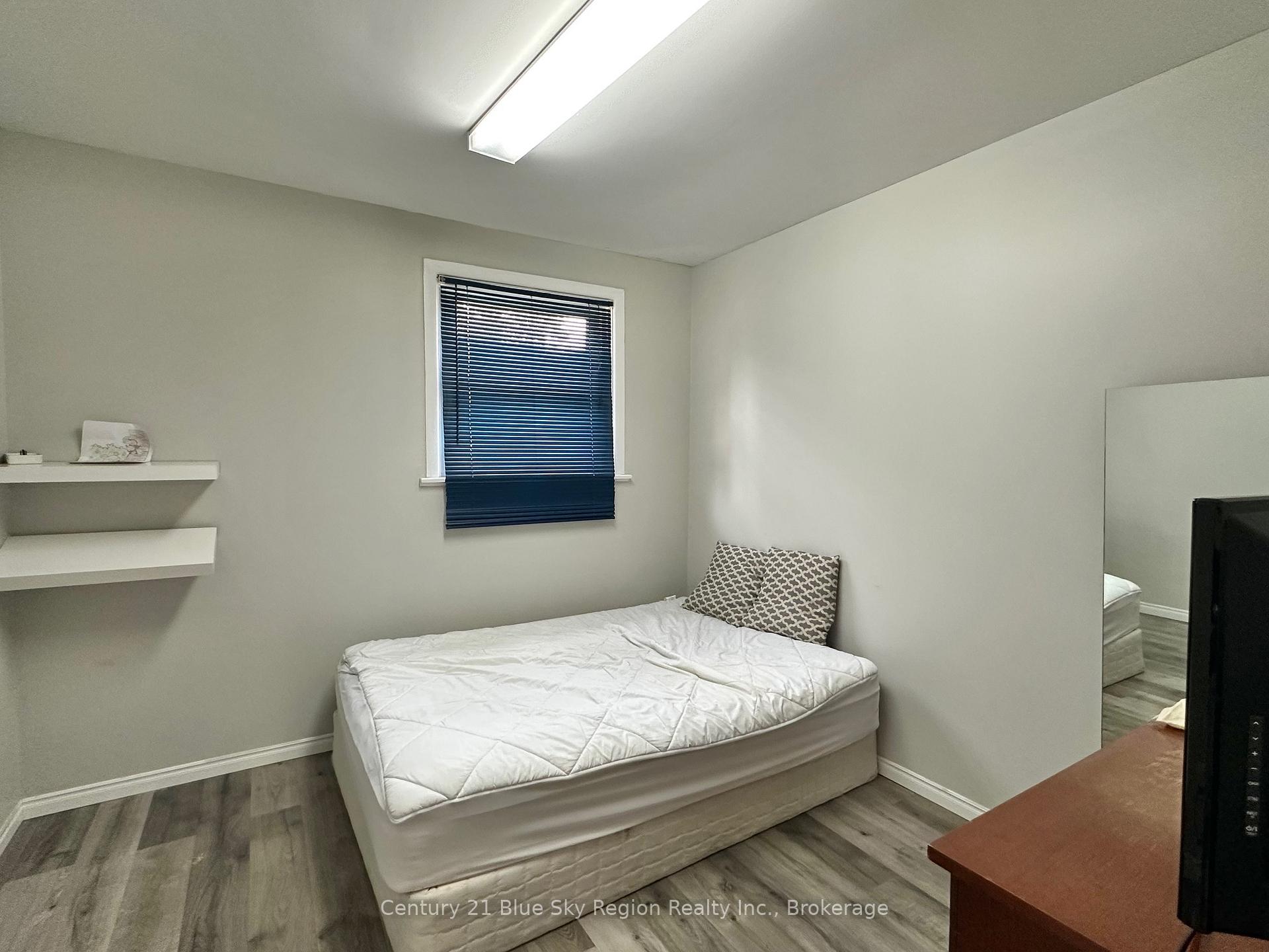 Photo 12 of 131 6th Street, Mattawa — HOMEH