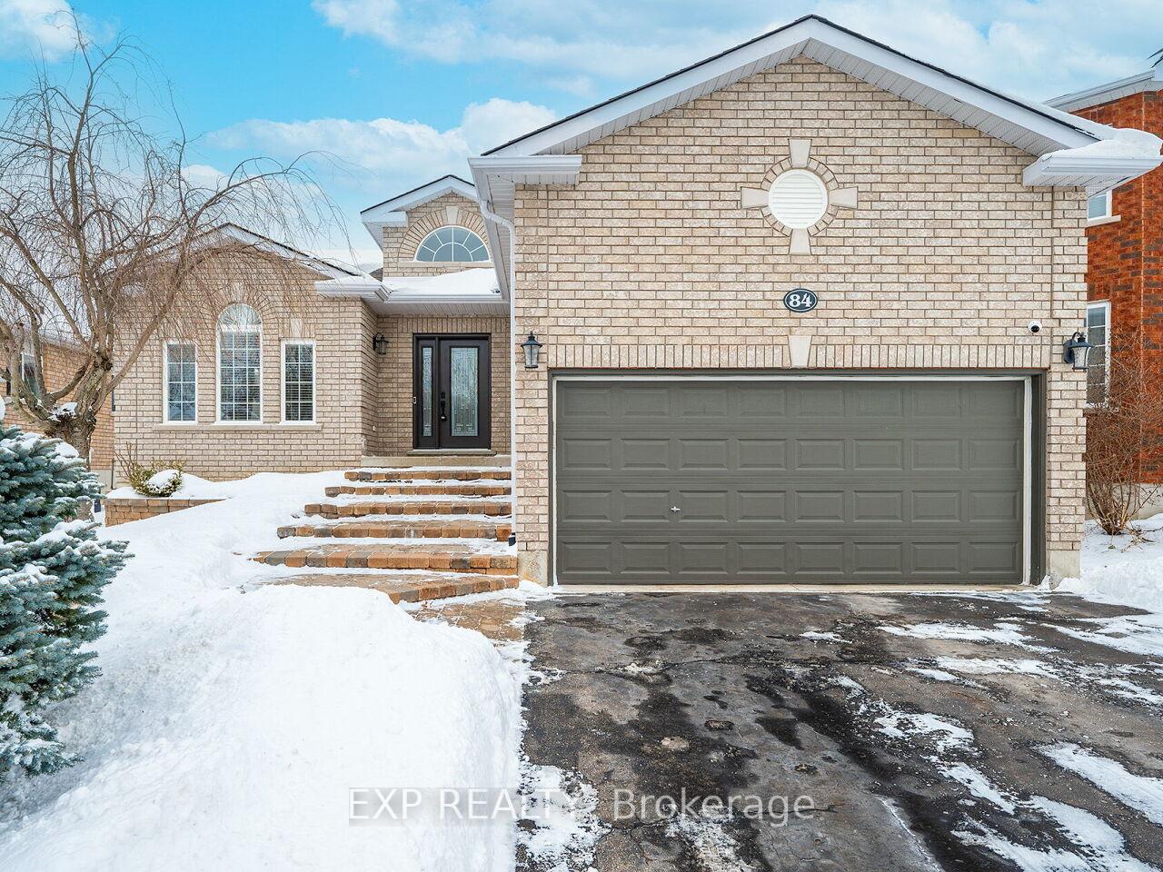 Photo 1 of 84 Sproule Drive, Barrie, 400 West — HOMEH