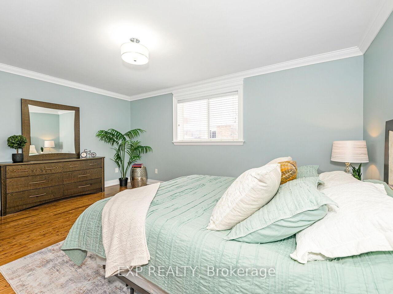 Photo 19 of 84 Sproule Drive, Barrie, 400 West — HOMEH