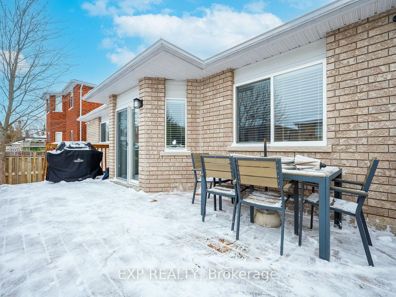 Photo 28 of 84 Sproule Drive, Barrie, 400 West — HOMEH