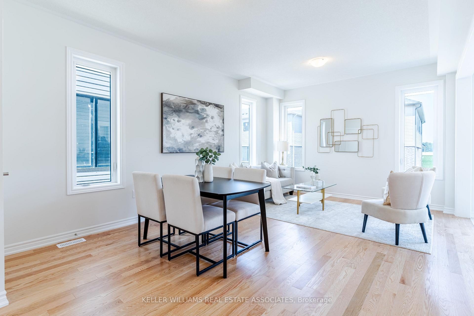Photo 2 of 26 Bannister Road, Barrie, Rural Barrie Southeast — HOMEH