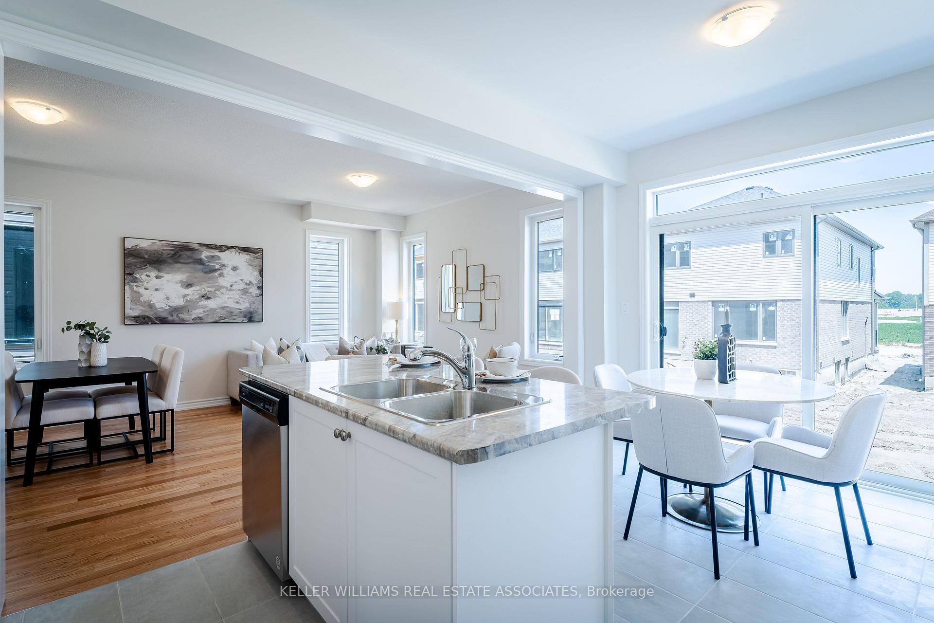 Photo 7 of 26 Bannister Road, Barrie, Rural Barrie Southeast — HOMEH