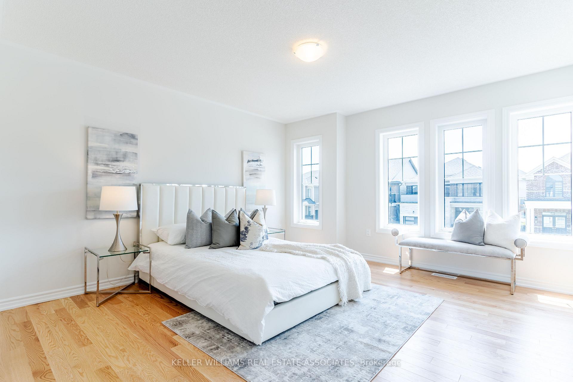 Photo 11 of 26 Bannister Road, Barrie, Rural Barrie Southeast — HOMEH