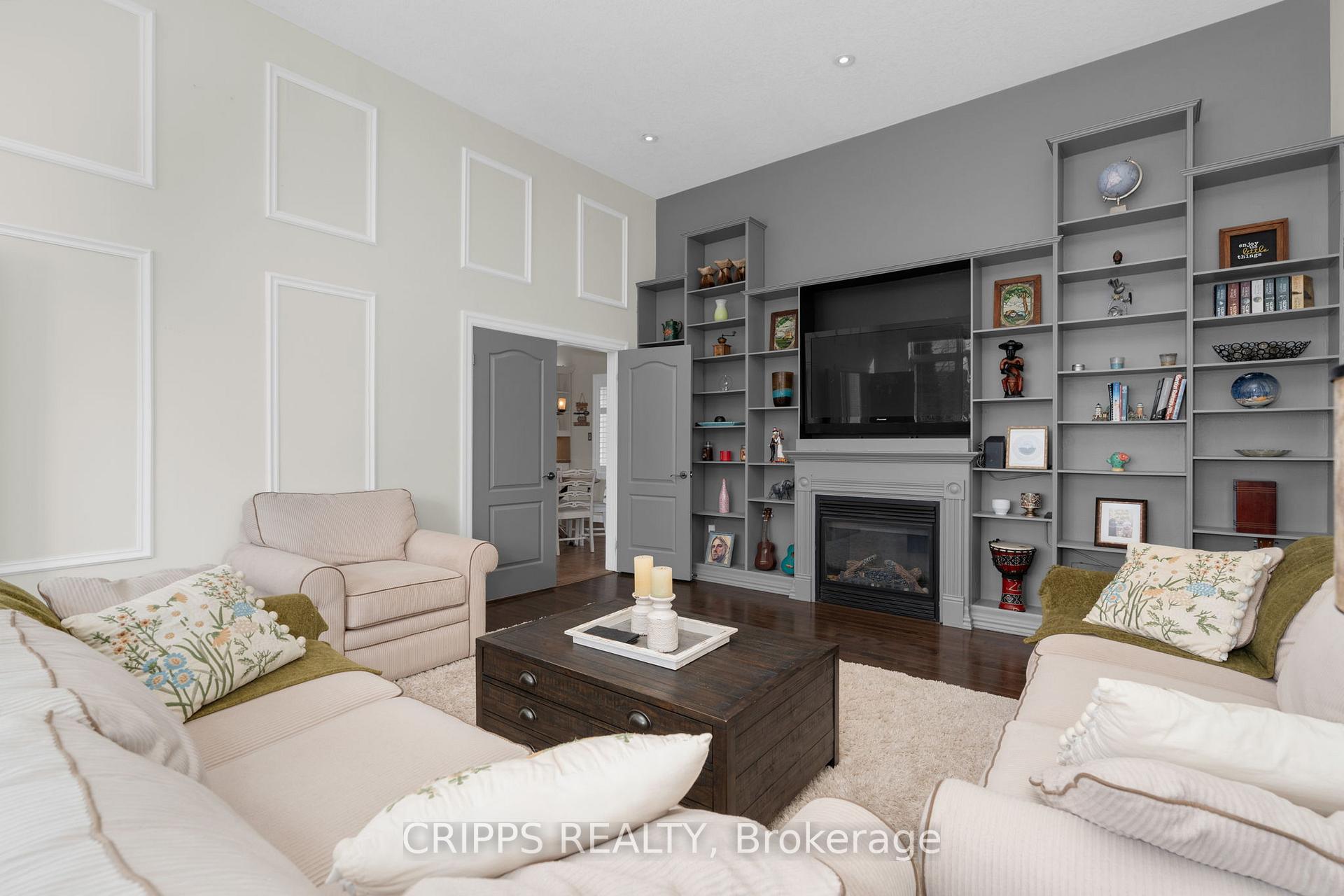 Photo 7 of 2 Spencer Drive, Barrie, Innis-Shore — HOMEH