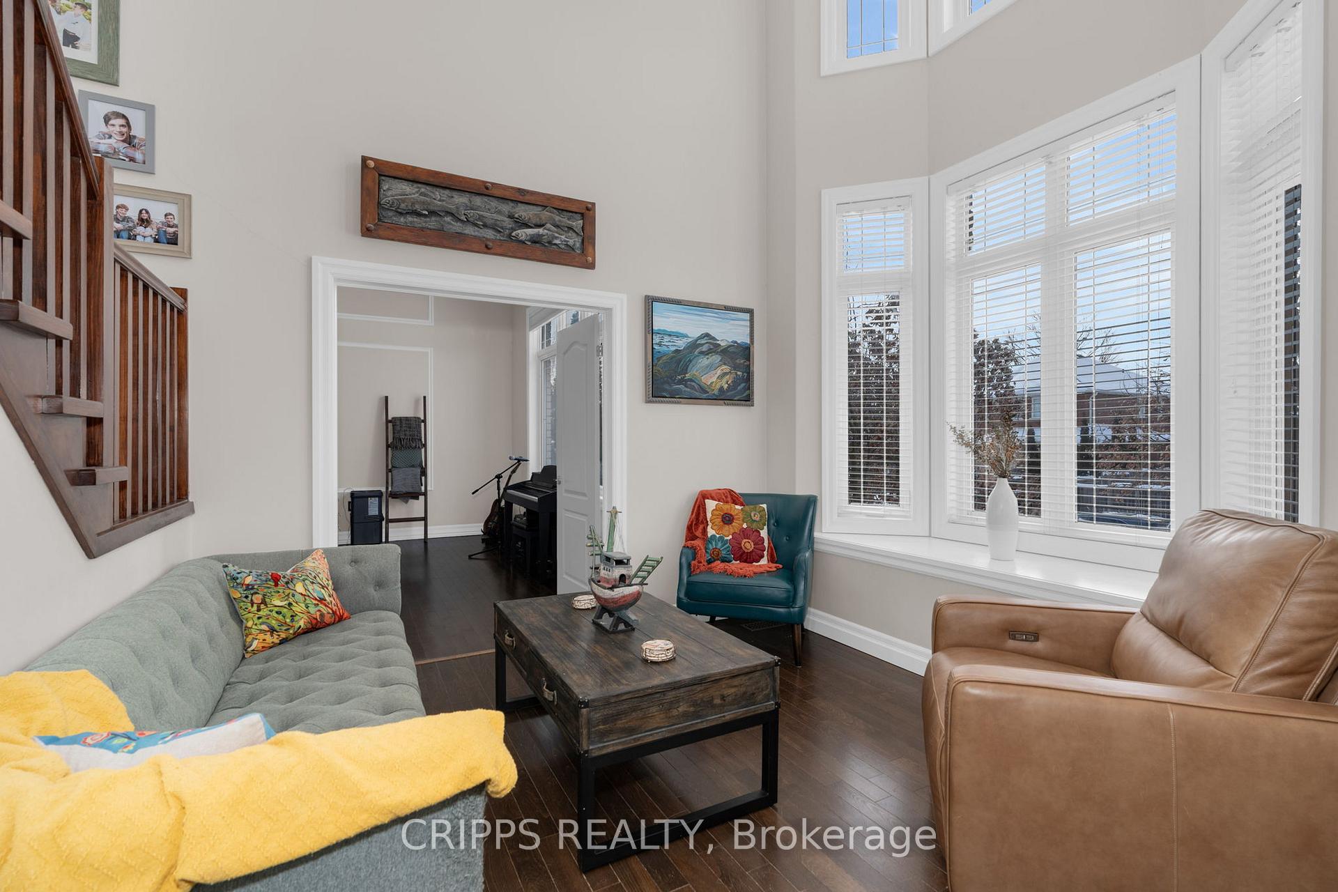 Photo 18 of 2 Spencer Drive, Barrie, Innis-Shore — HOMEH