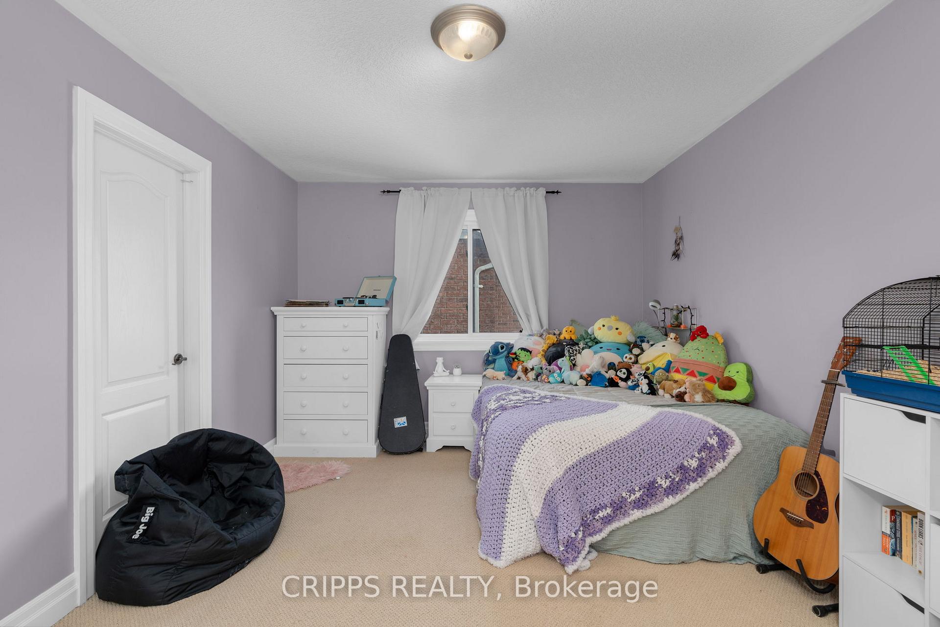 Photo 22 of 2 Spencer Drive, Barrie, Innis-Shore — HOMEH