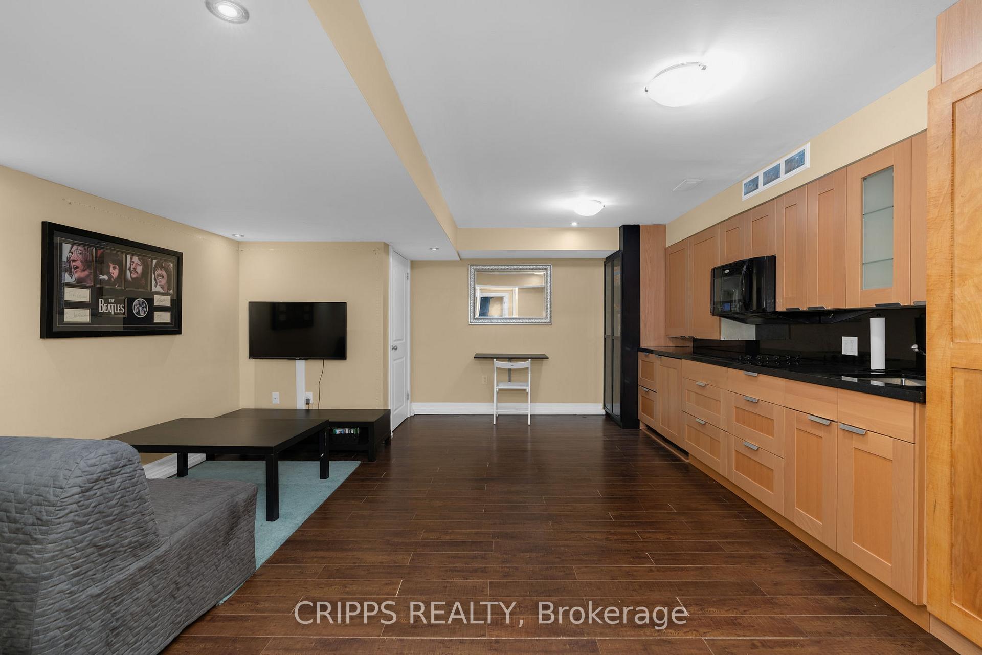 Photo 30 of 2 Spencer Drive, Barrie, Innis-Shore — HOMEH