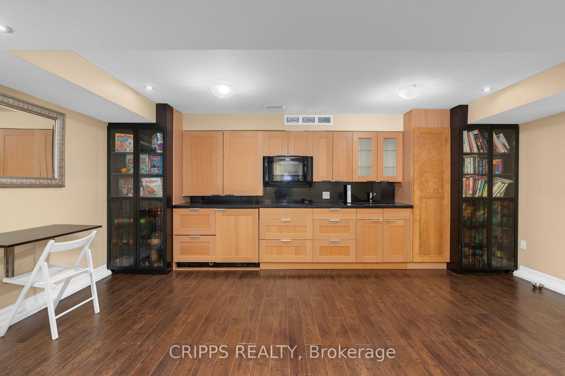 Photo 35 of 2 Spencer Drive, Barrie, Innis-Shore — HOMEH