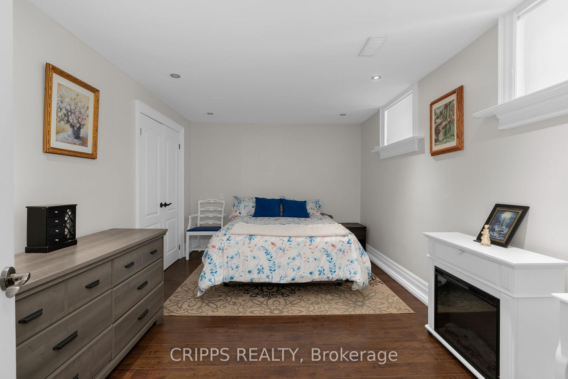 Photo 37 of 2 Spencer Drive, Barrie, Innis-Shore — HOMEH