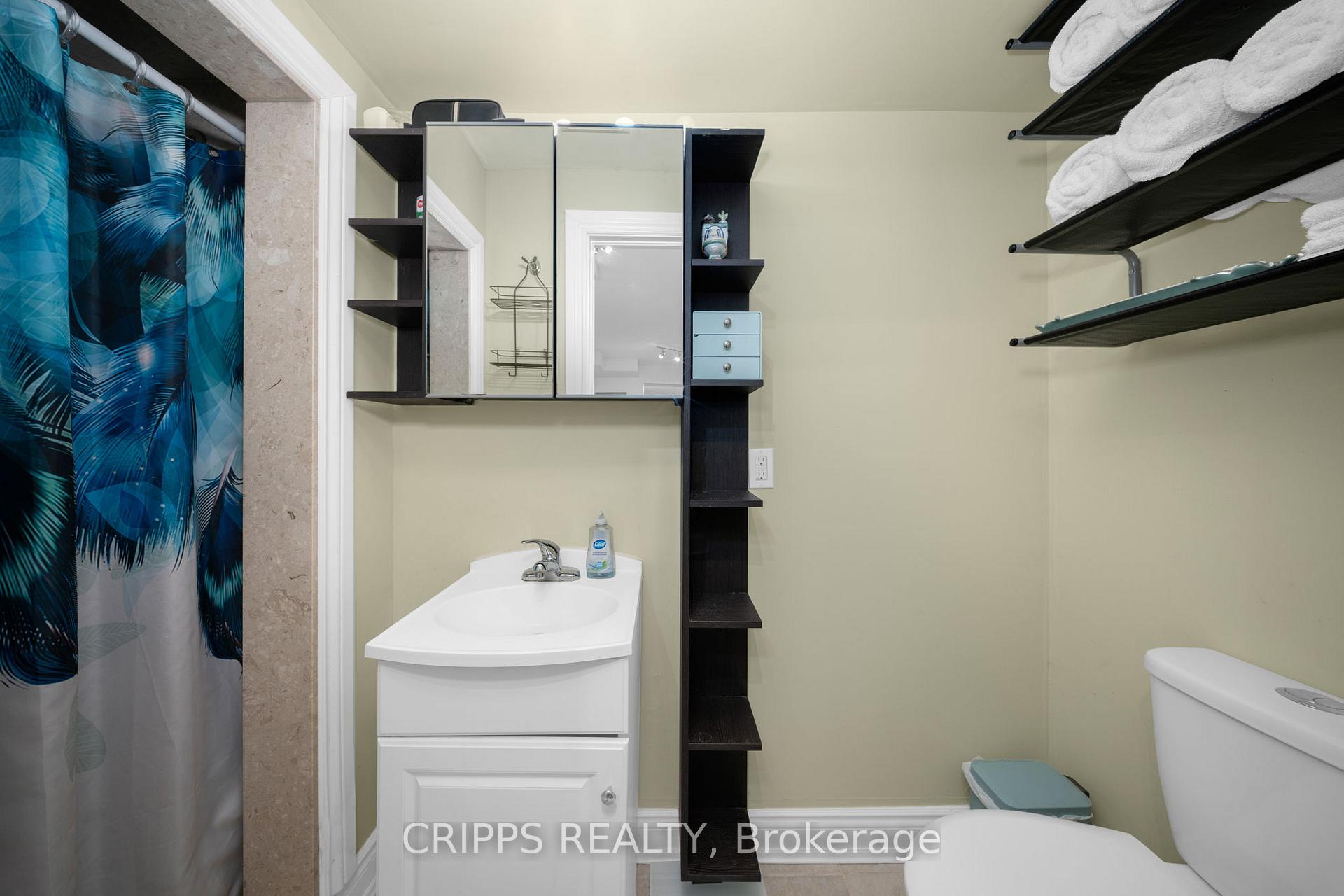 Photo 39 of 2 Spencer Drive, Barrie, Innis-Shore — HOMEH