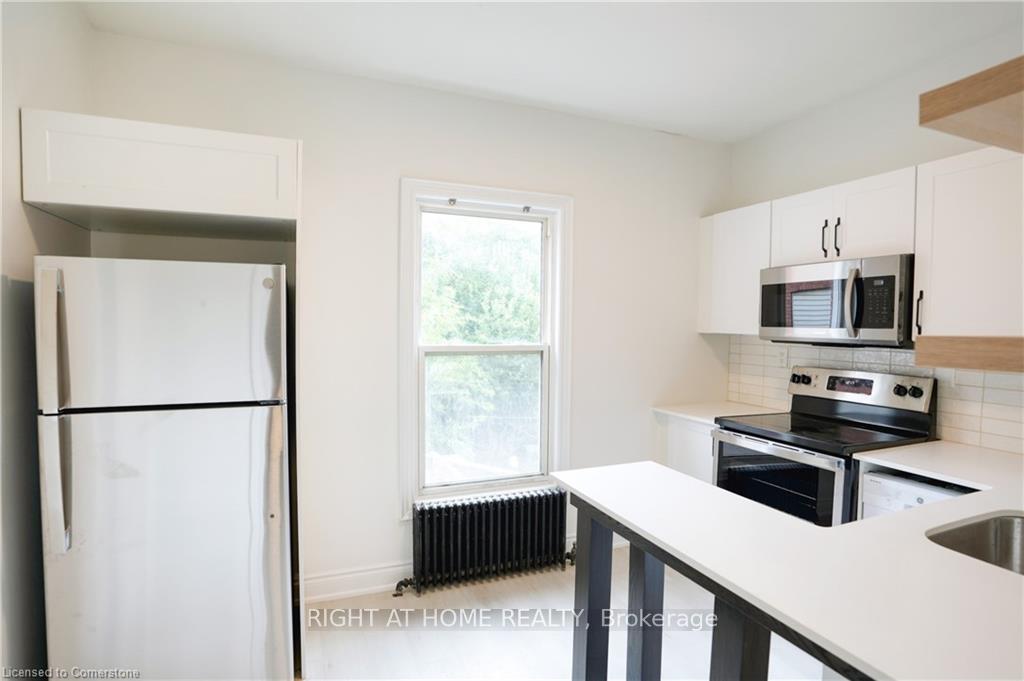 Photo 12 of 136 Macnab Street N, Hamilton, Central — HOMEH