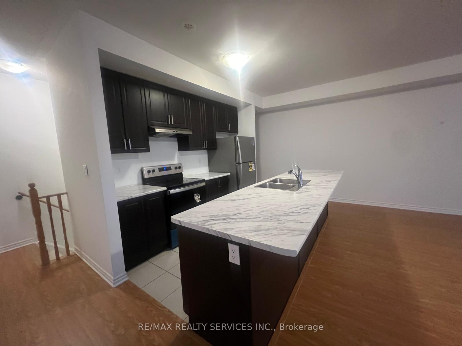 Photo 4 of 4 Joseph Halbert Place, Caledon, Rural Caledon — HOMEH