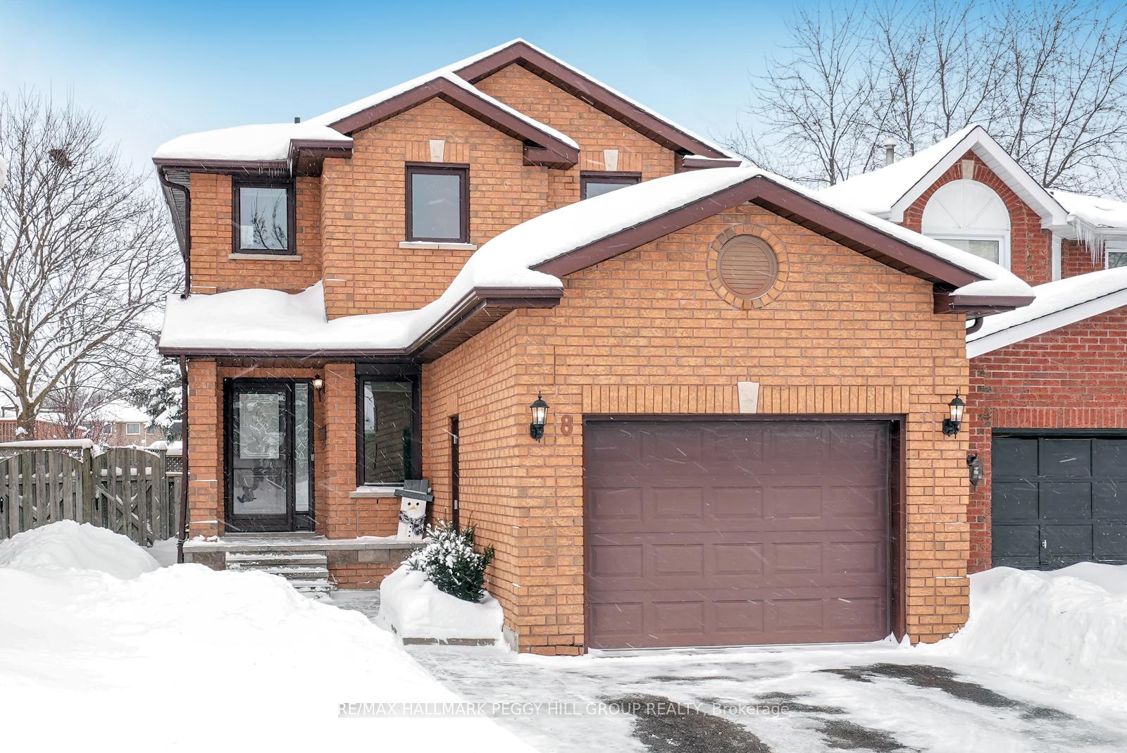 Photo 1 of 8 Laidlaw Drive, Barrie, West Bayfield — HOMEH