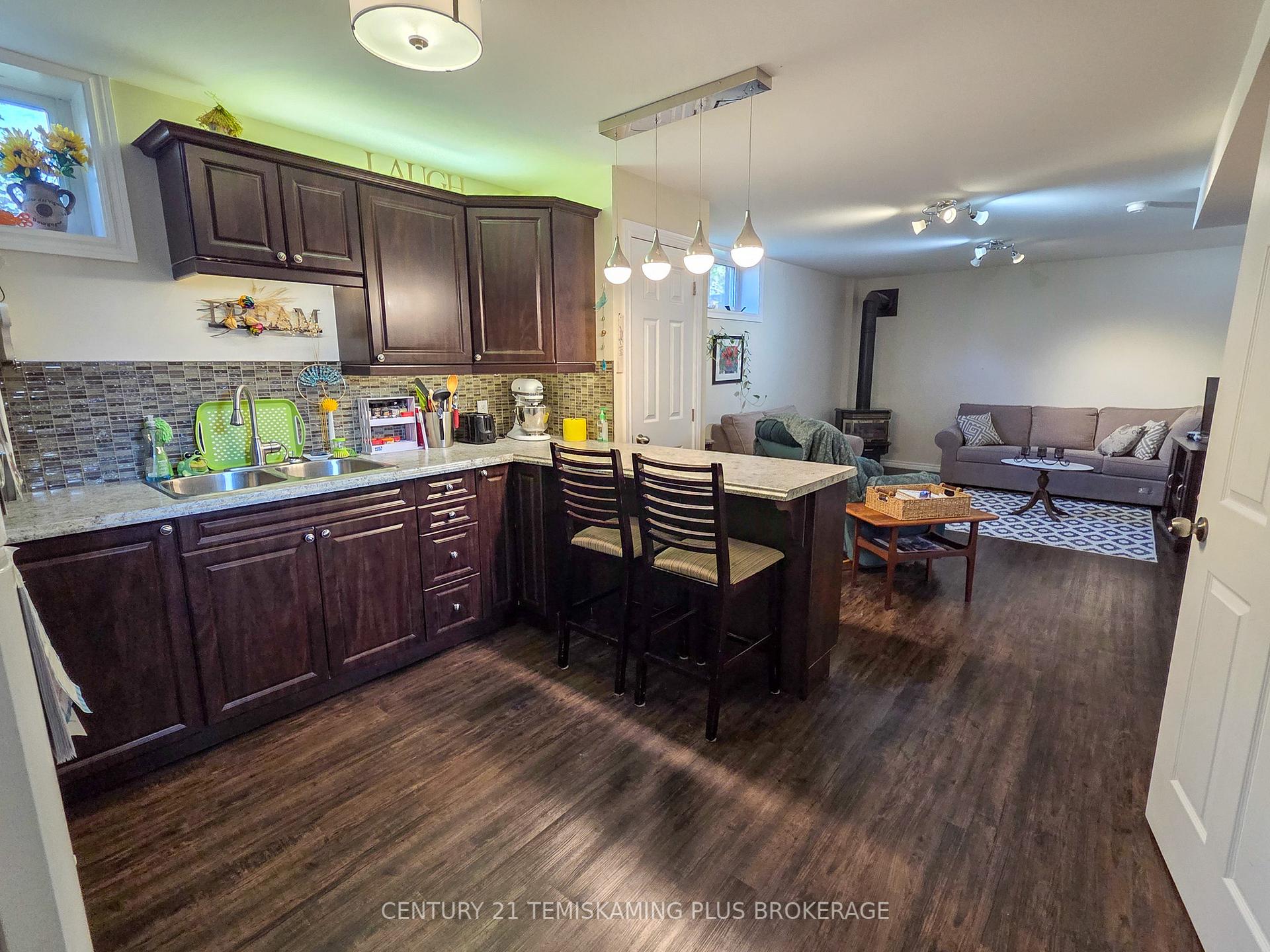Photo 20 of 47 Eighth Avenue, Englehart — HOMEH
