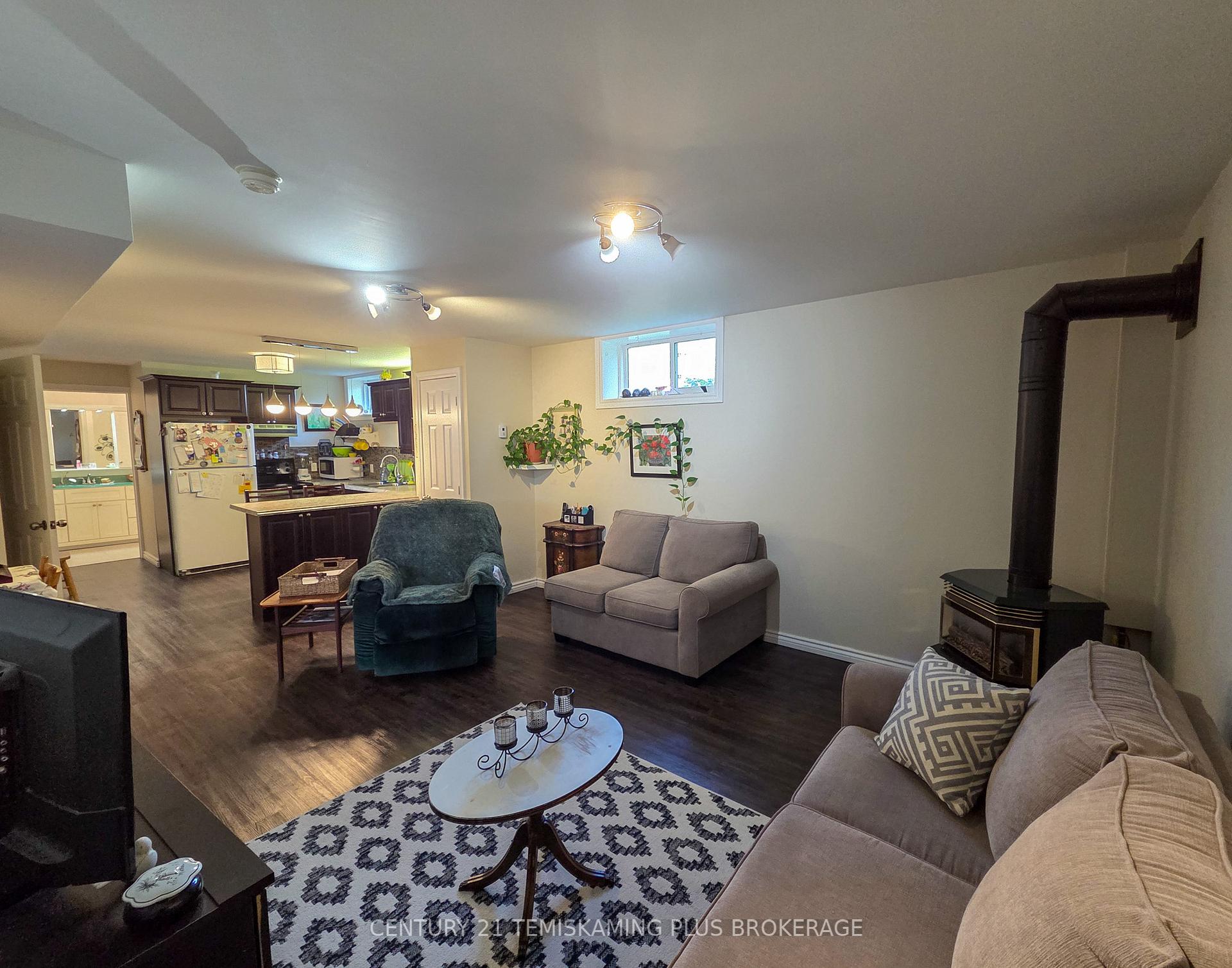 Photo 22 of 47 Eighth Avenue, Englehart — HOMEH