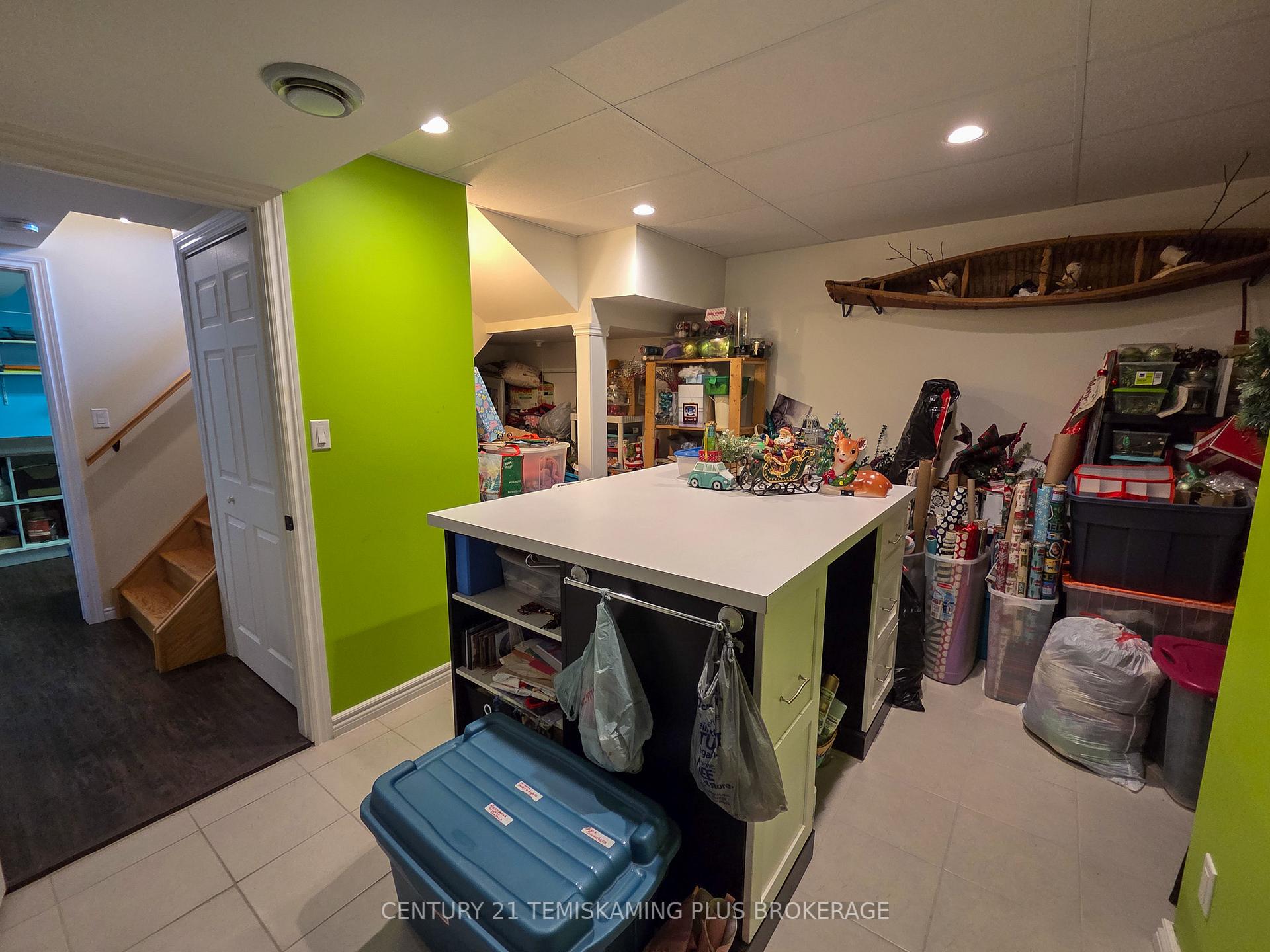 Photo 31 of 47 Eighth Avenue, Englehart — HOMEH