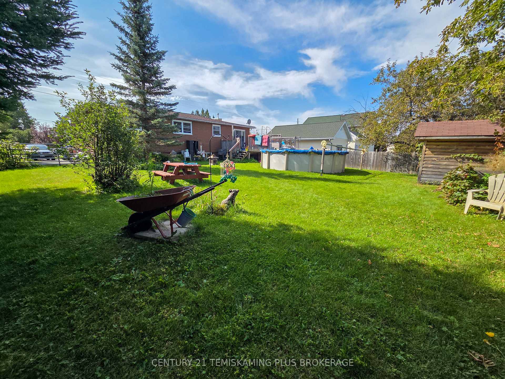 Photo 33 of 47 Eighth Avenue, Englehart — HOMEH