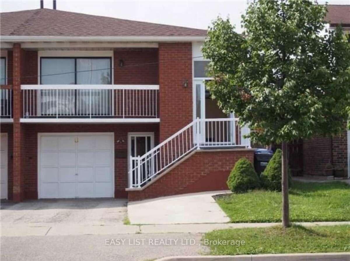 Front of 8 Elderwood Place